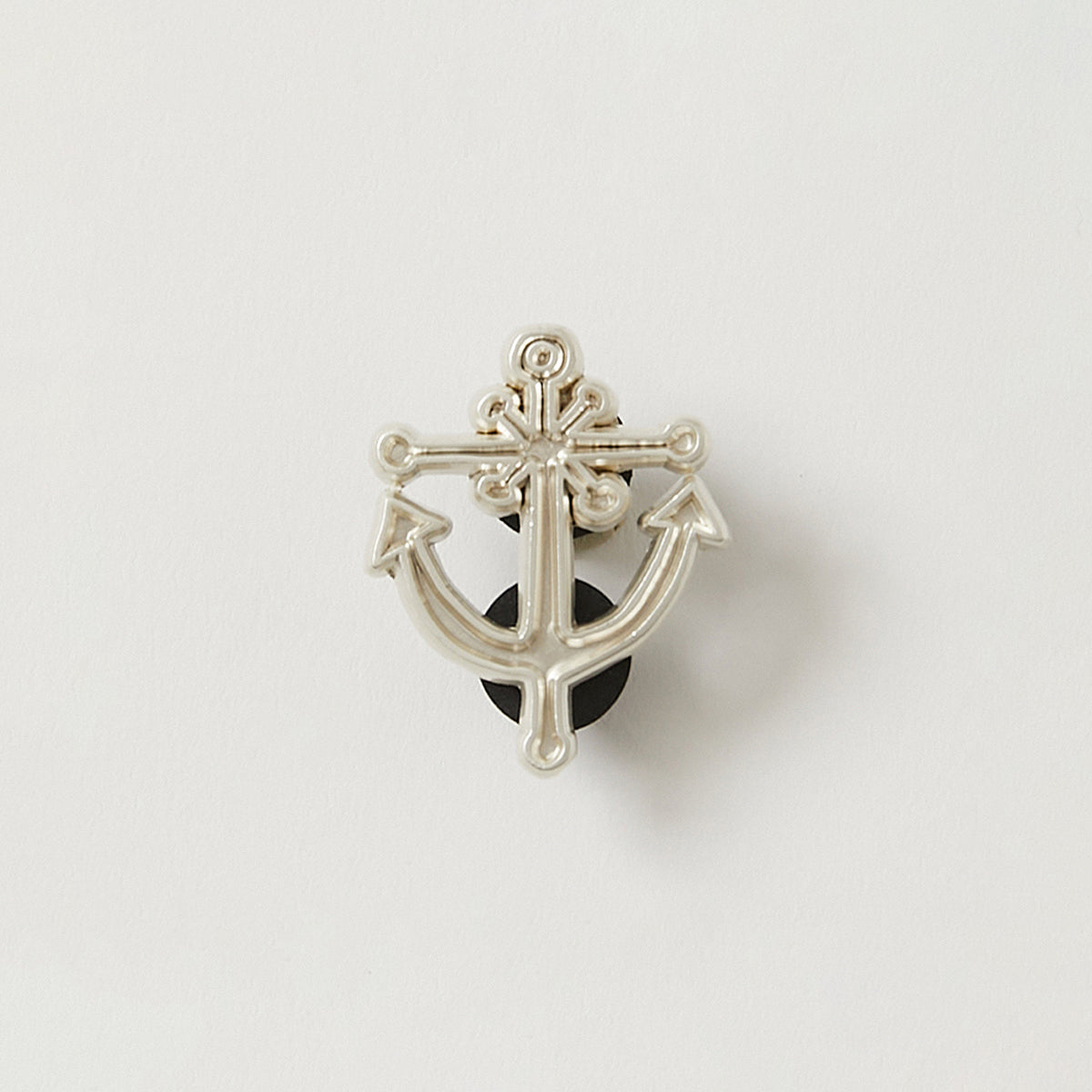 FAKE AS FLOWERS/Anchor pin
