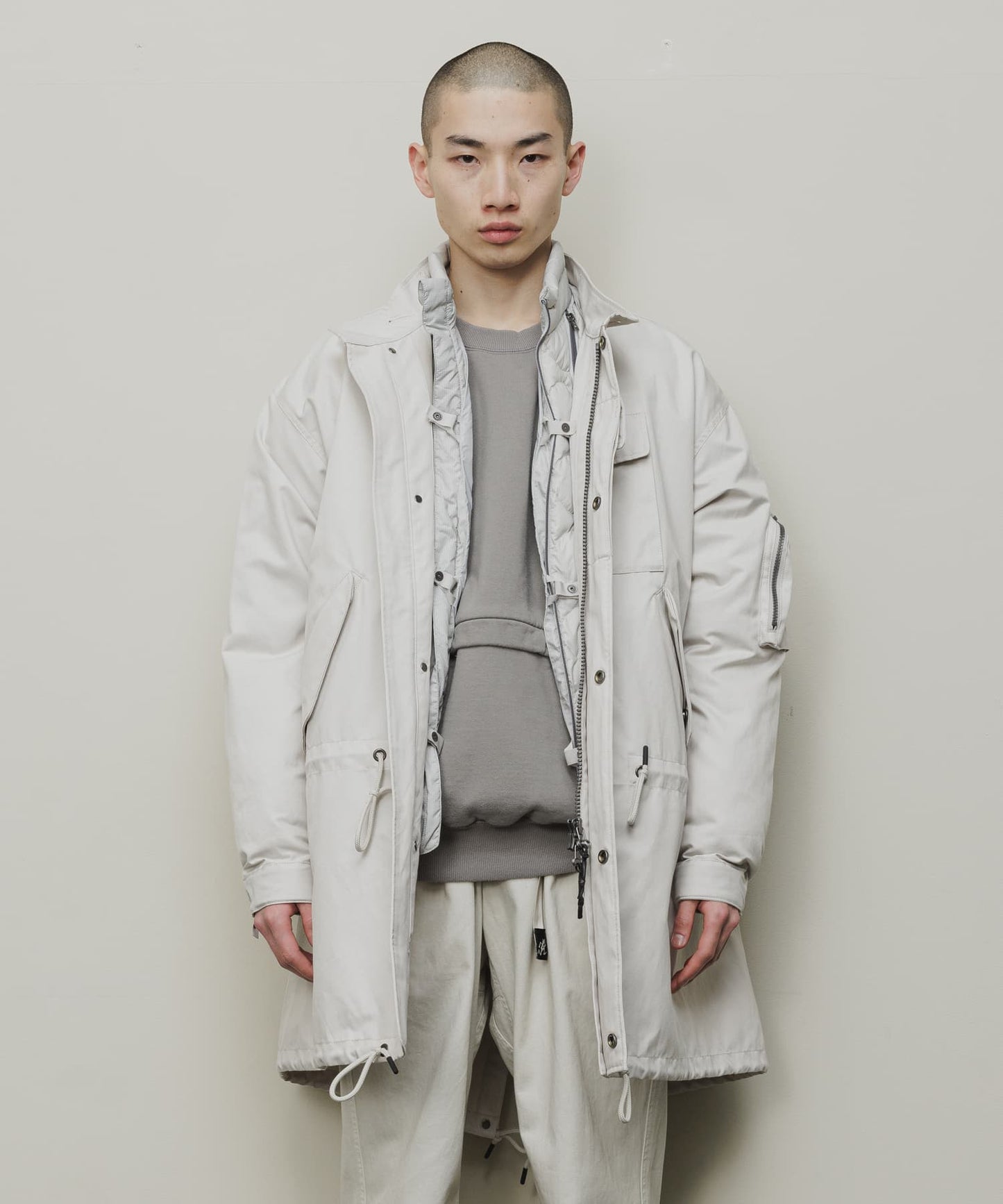 REMOVABLE SLEEVE DOWN JACKET(STONE)/BAL
