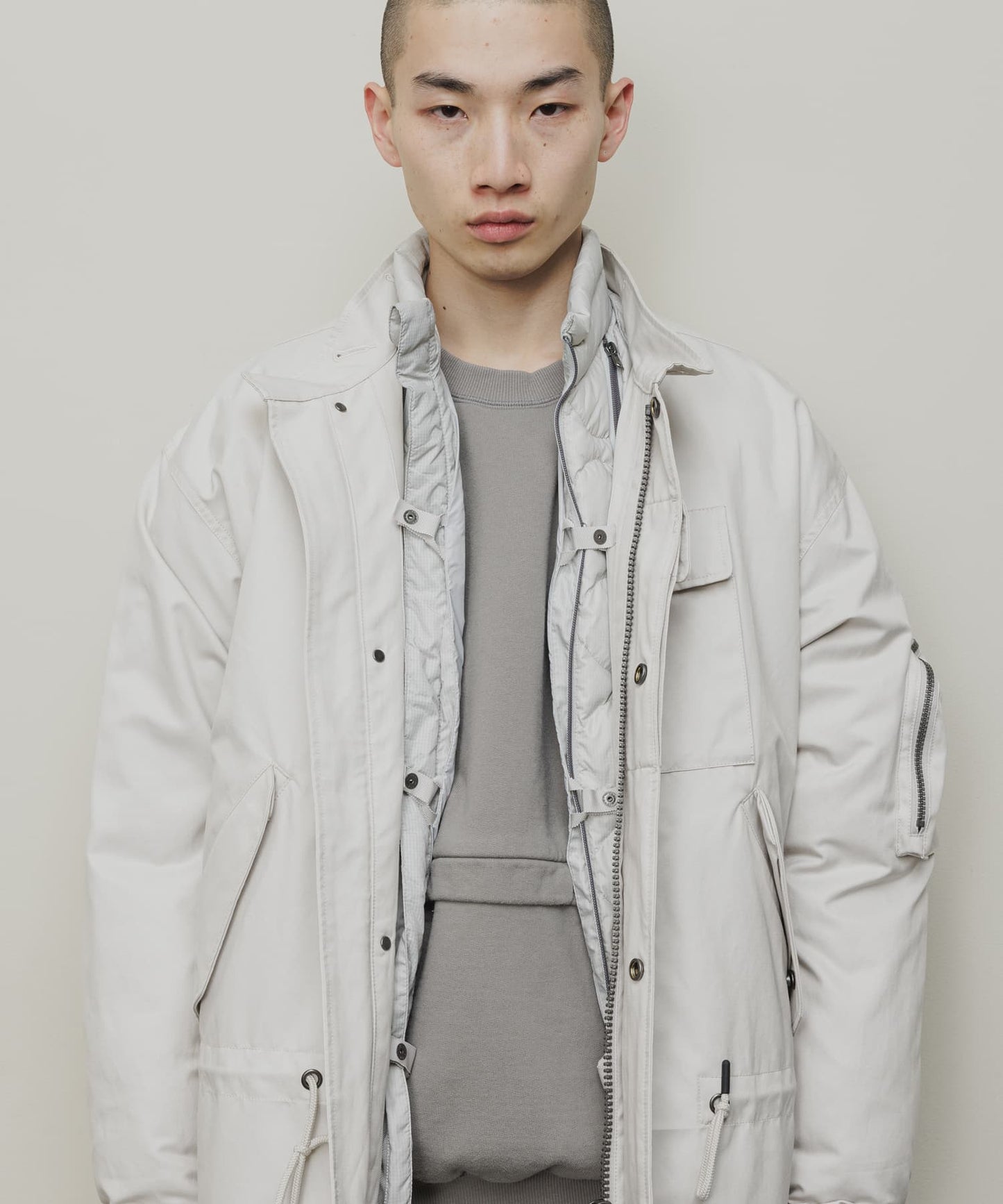 REMOVABLE SLEEVE DOWN JACKET(STONE)/BAL