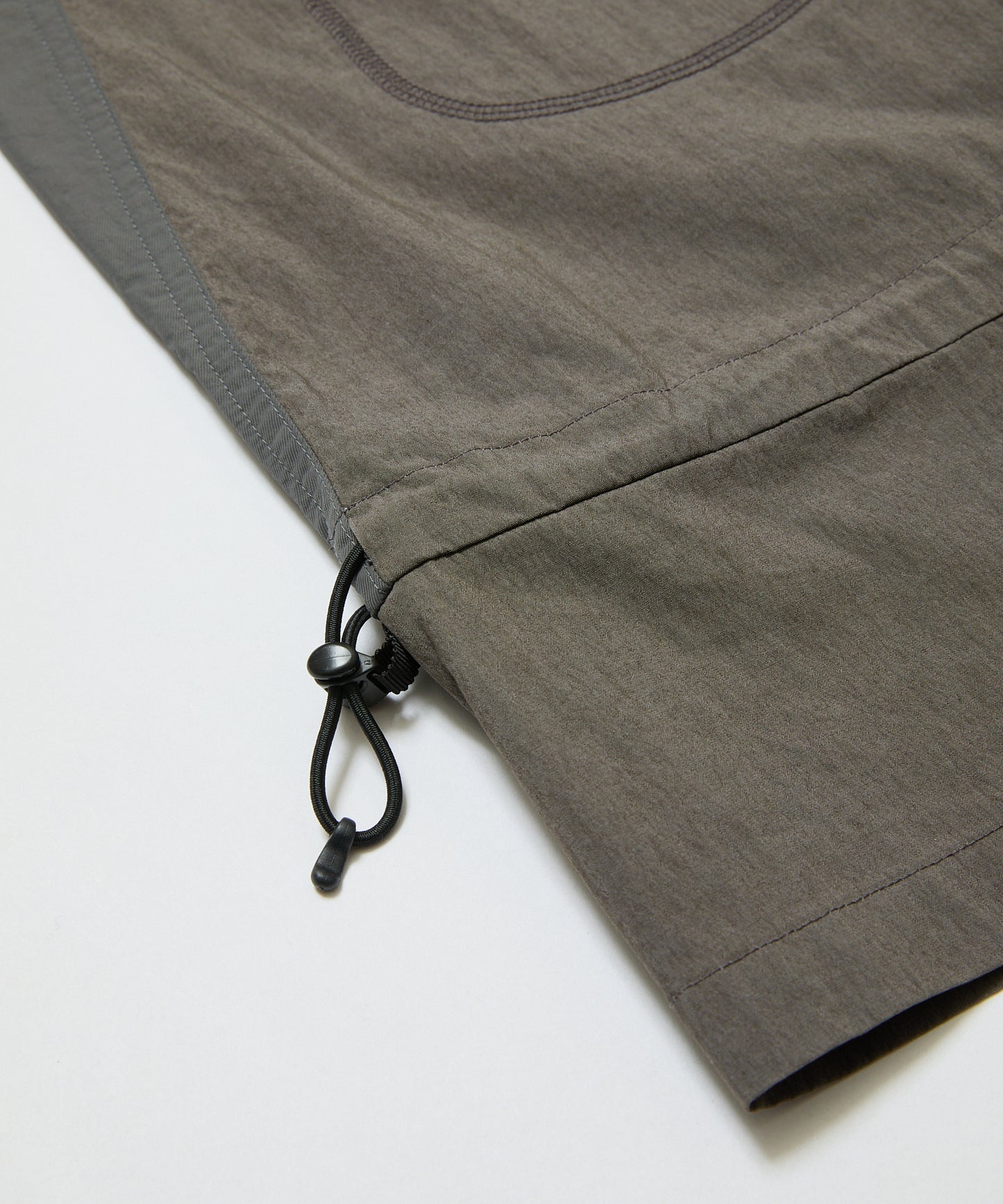 BAL/PIGMENT NYLON TRACK PANT