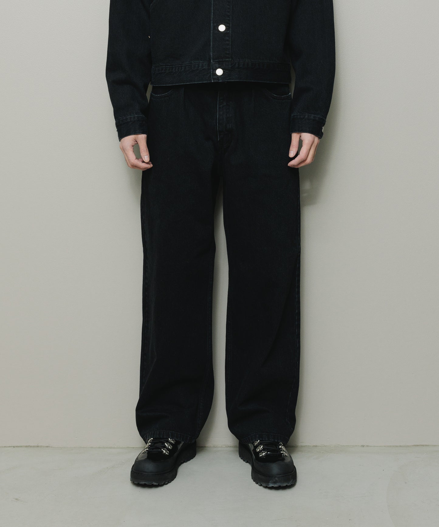 BAL/12OZ STRAIGHT LEG 5P WASHED JEAN