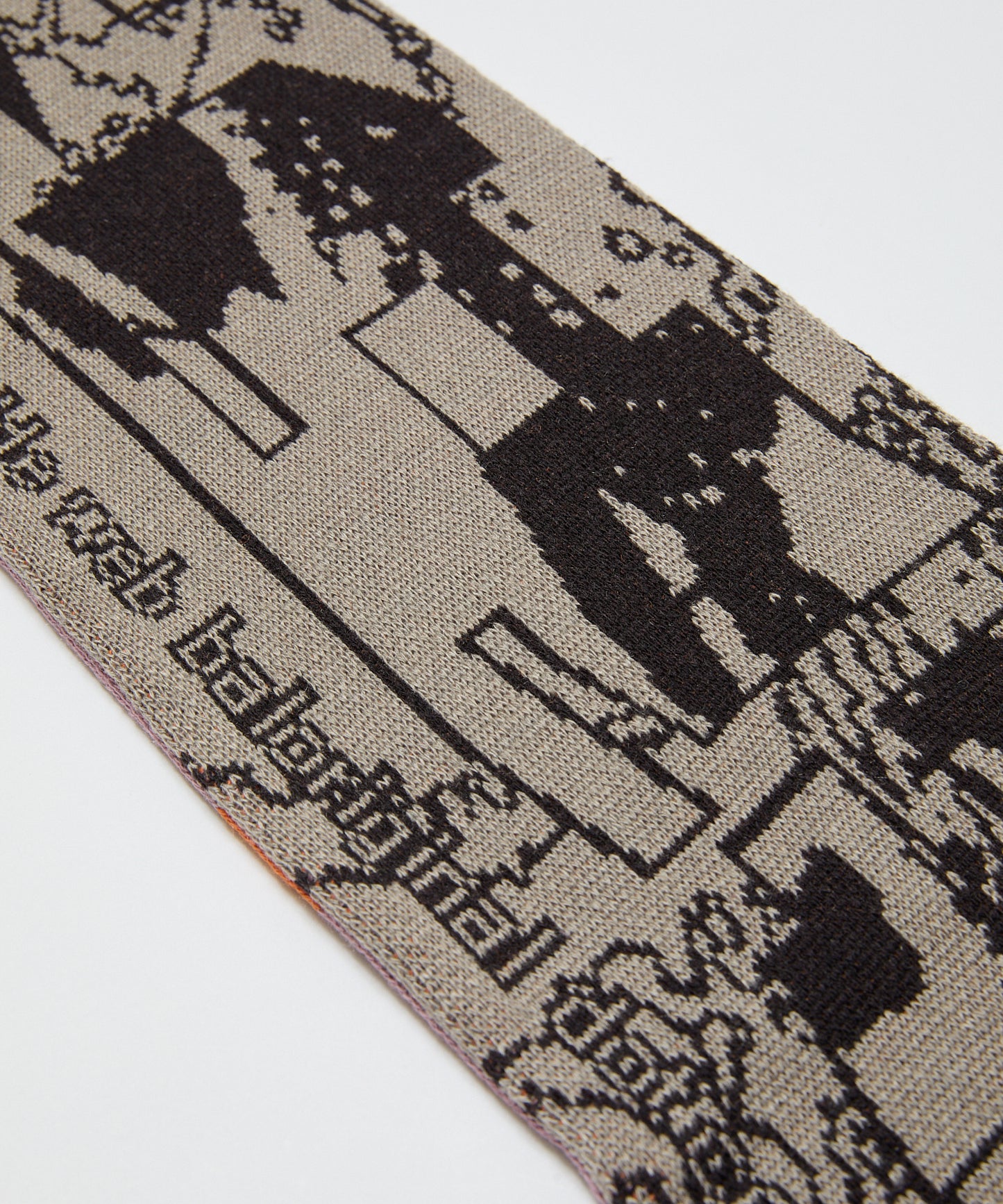 BAL/JACQUARD KNIT SOCCER SCARF