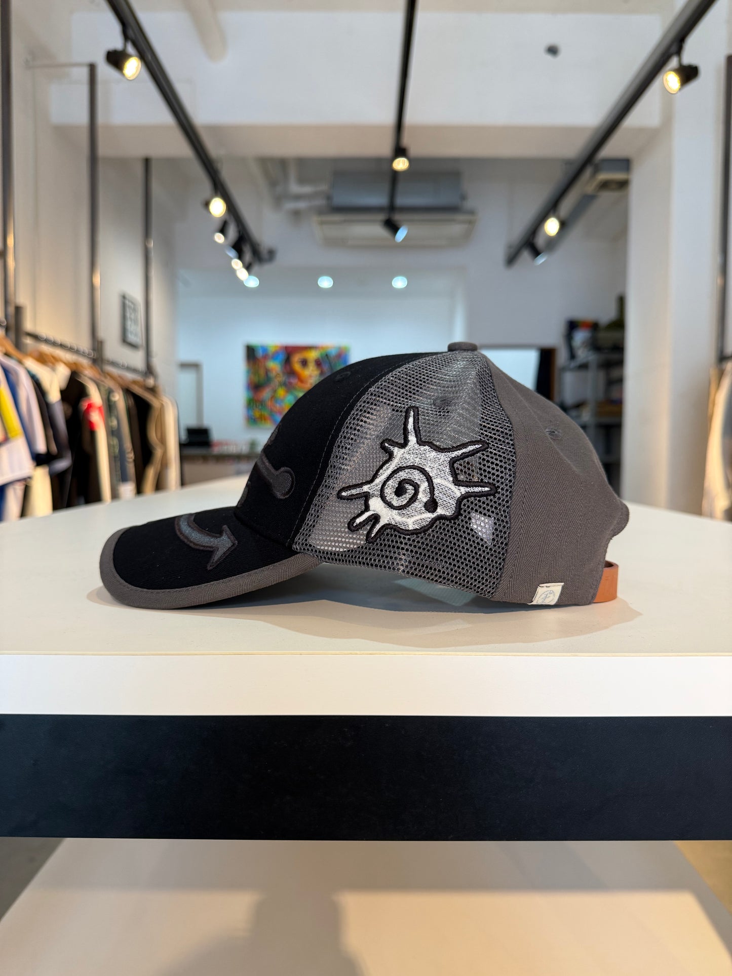 FAKE AS FLOWERS/Anchor Cap