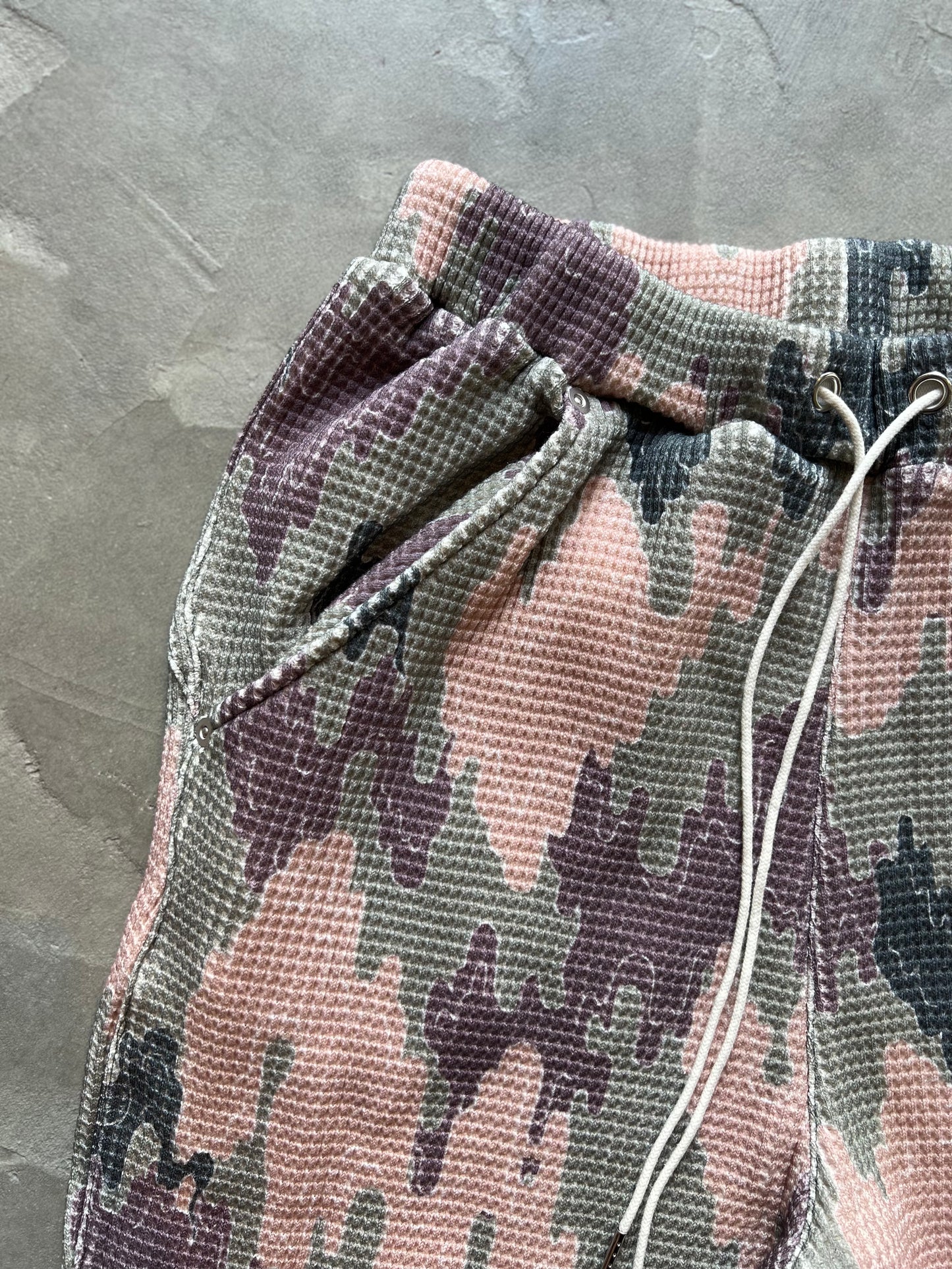 FAKE AS FLOWERS/THERMAL WARM UP PANTS