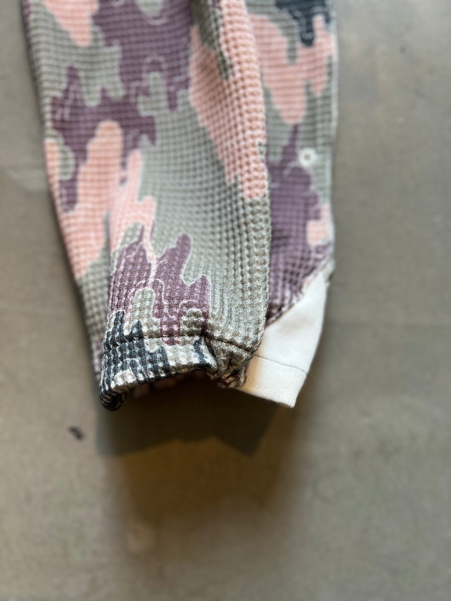 FAKE AS FLOWERS/THERMAL WARM UP PANTS