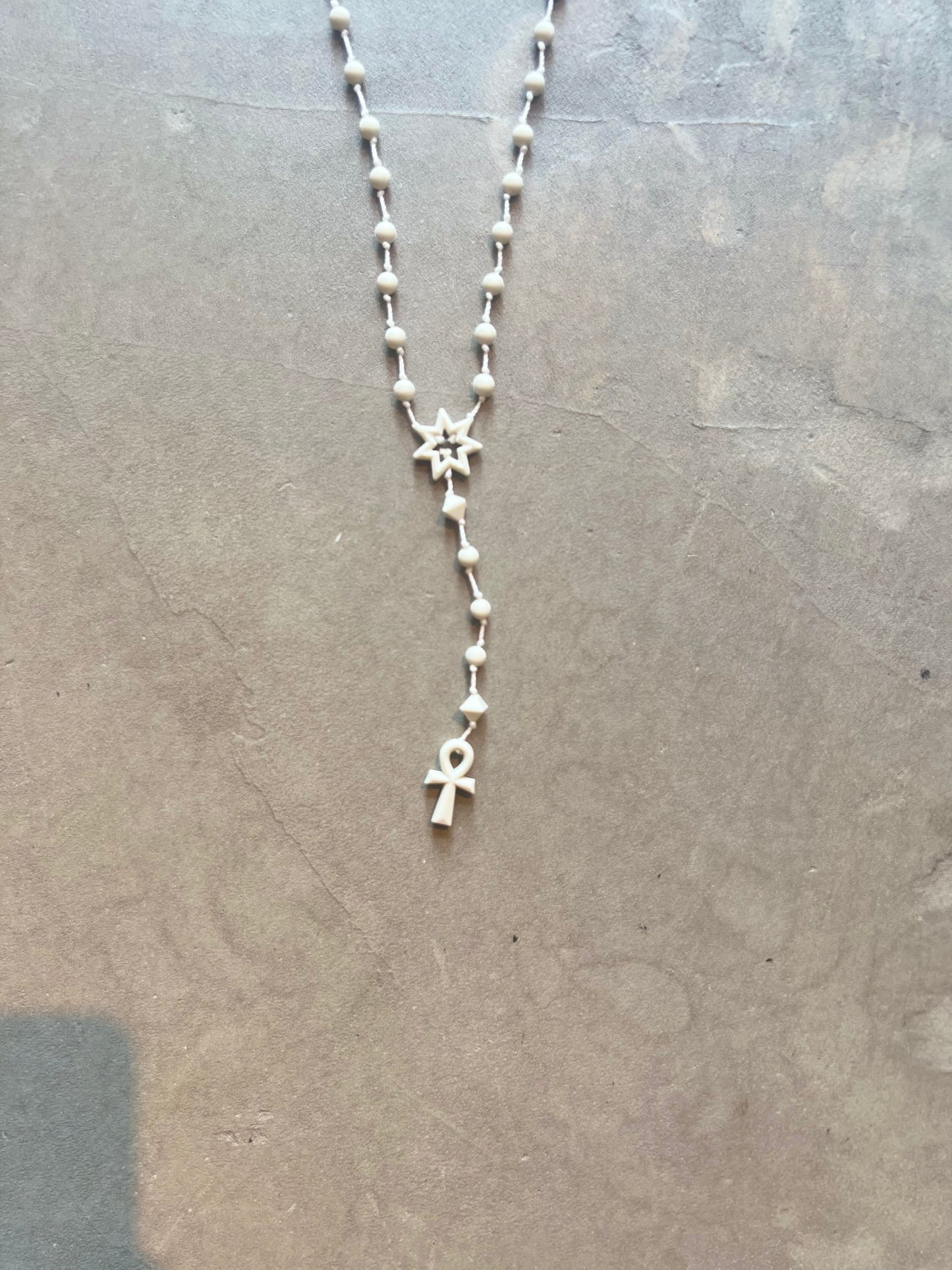 FAKE AS FLOWERS/Akhara Necklace