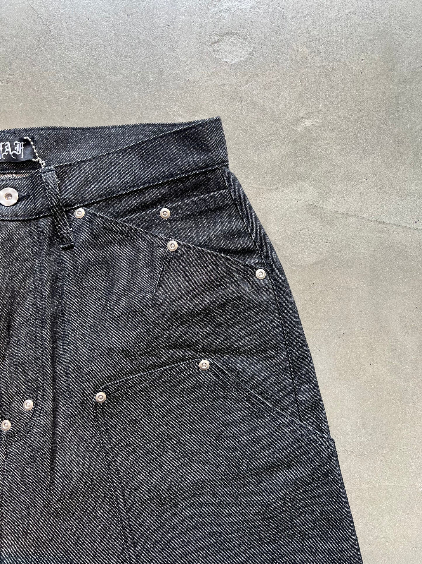 FAKE AS FLOWERS/NEWCOMMUNE Baggy Denim Shorts