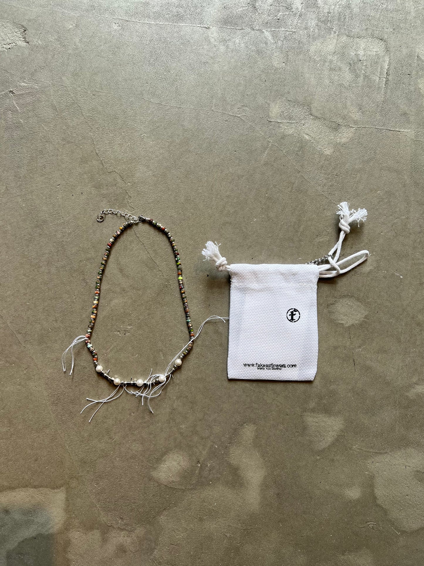 FAKE AS FLOWERS/Beads Necklace