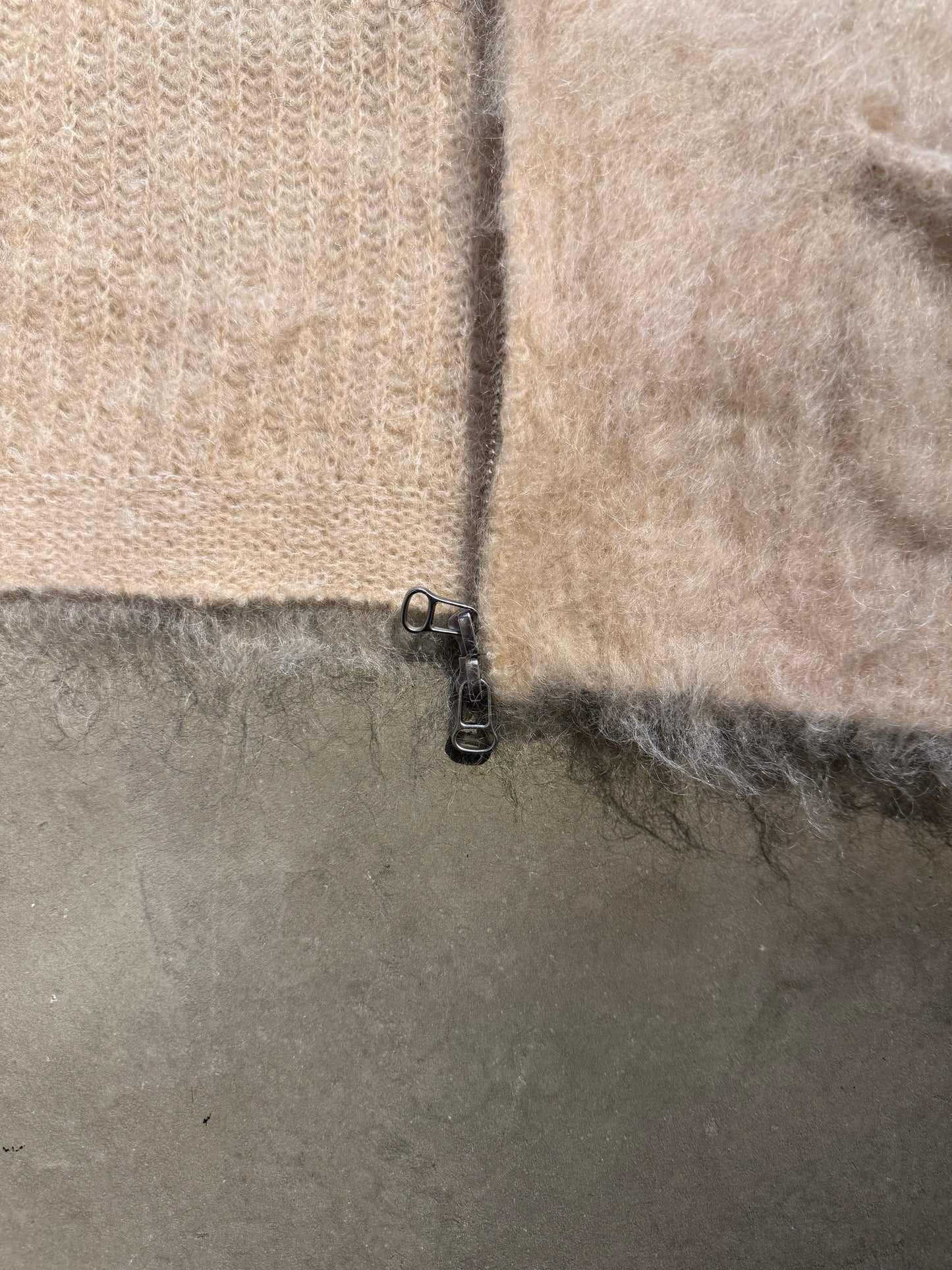 FAKE AS FLOWERS/Mohair Hoodie