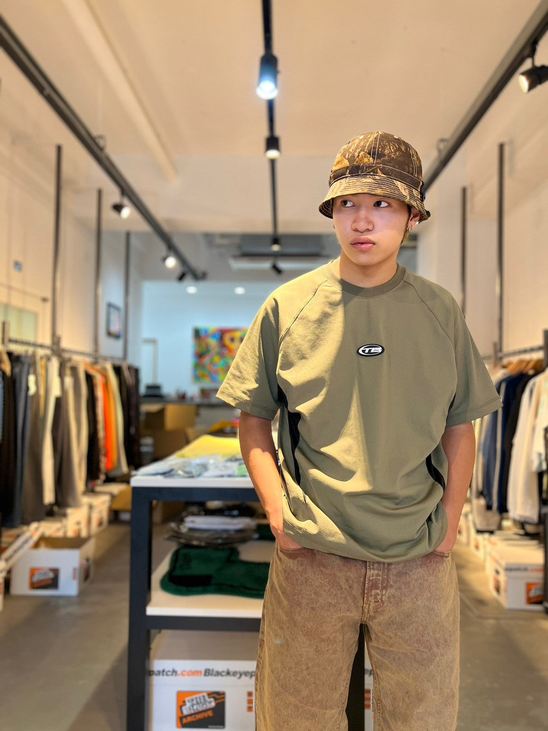 TB Tech Tee(KHAKI)/THROWBACK(スローバック)