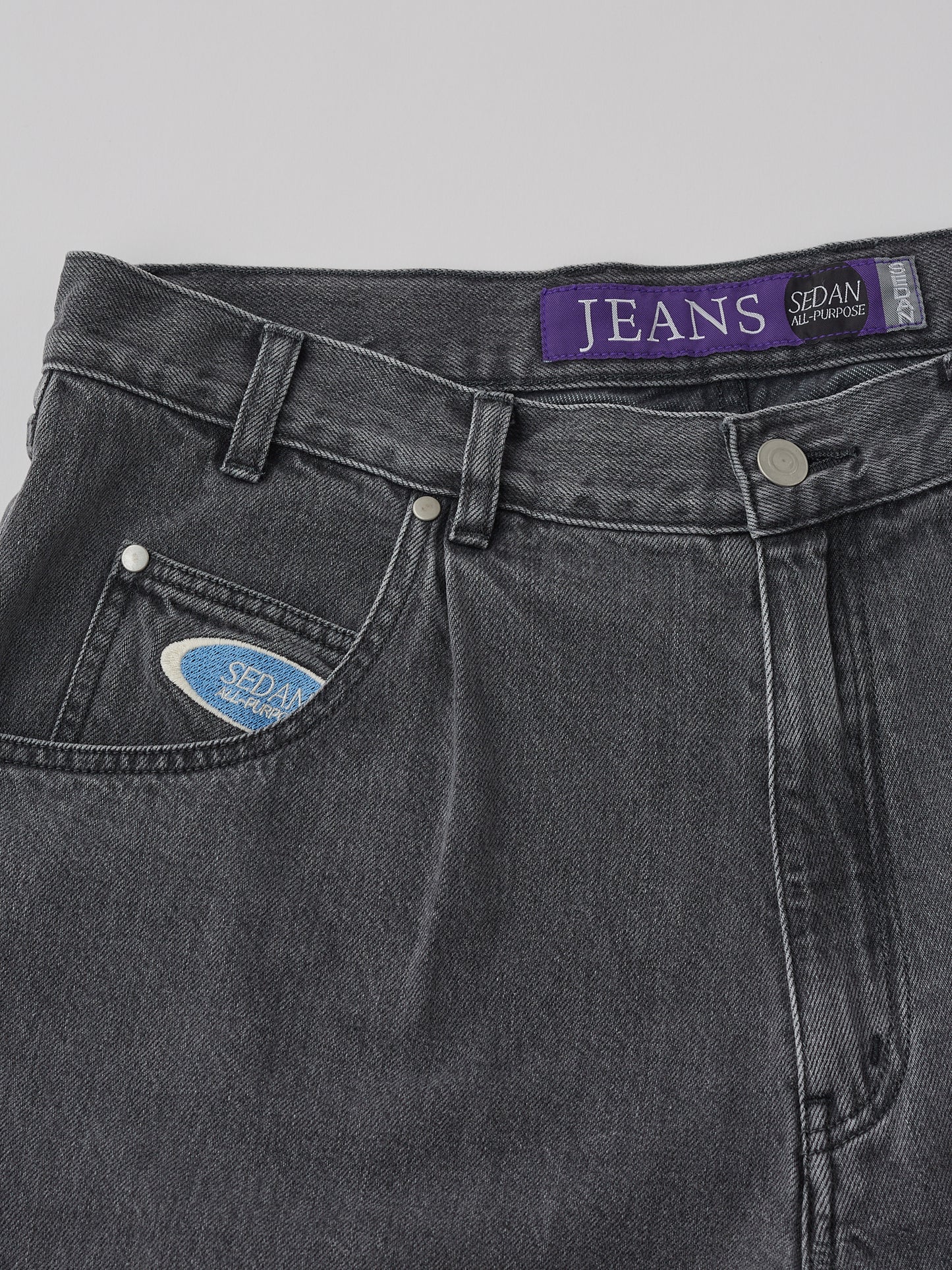 SEDAN ALL-PURPOSE/Oval Logo Denim Pant(Pale Black)