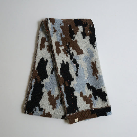 FAKE AS FLOWERS/Camo Scarf