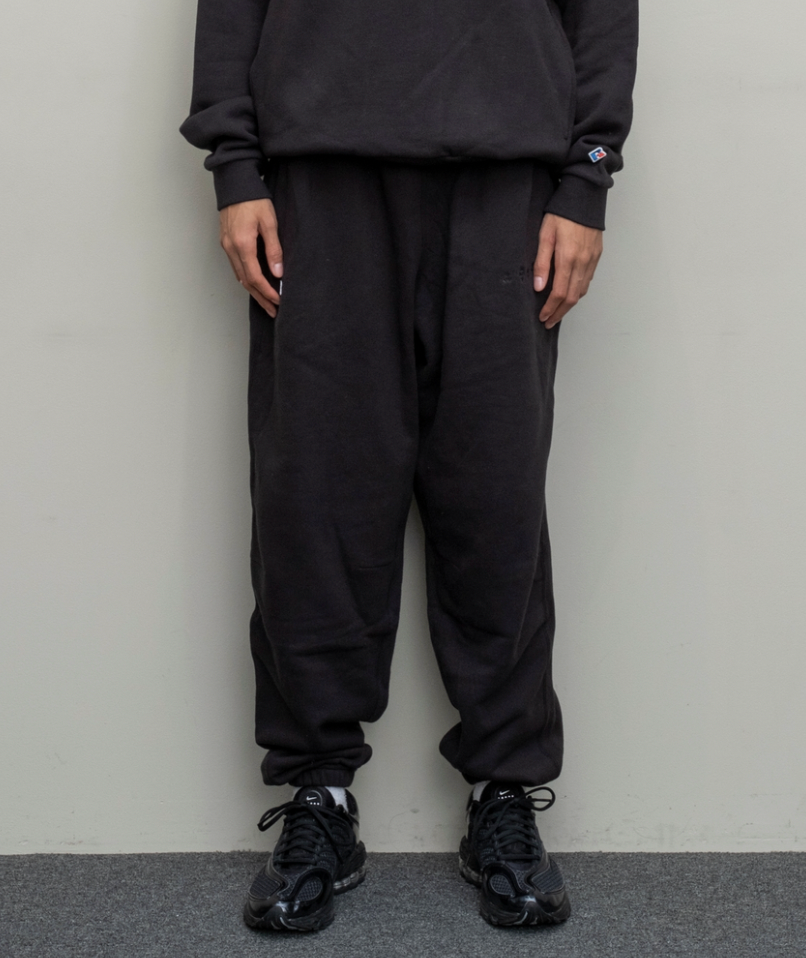 BAL/RUSSELL ATHLETIC HIGH COTTON SWEATPANT(BLACK)