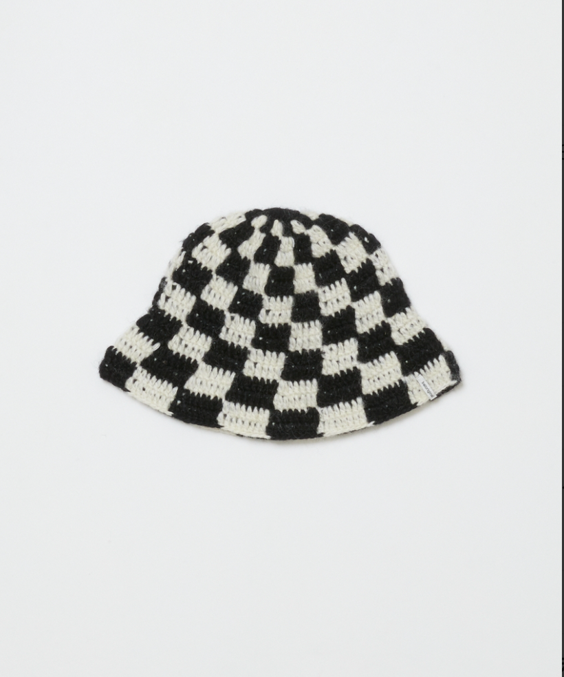 BAL/CHECKERED HAND KNIT BUCKET HAT