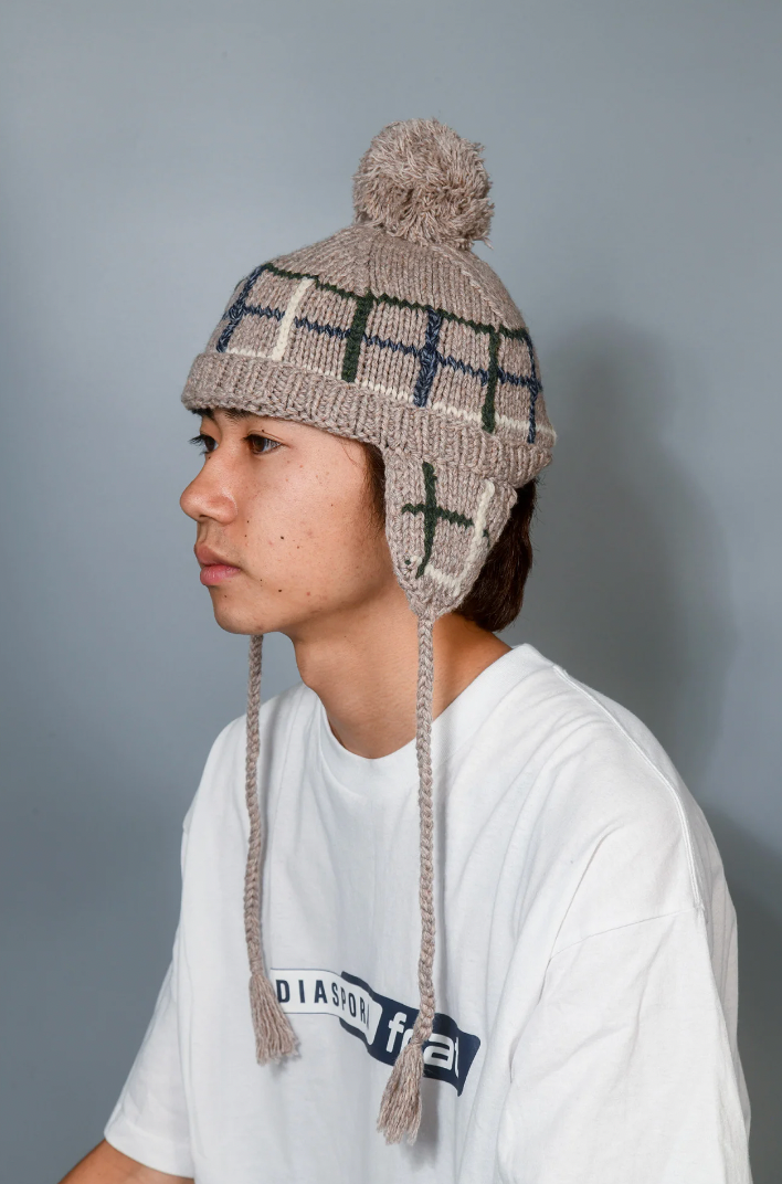 DIASPORA SKATEBOARDS/Ear Flap Pom Pom Beanie (Charcoal/Sand)