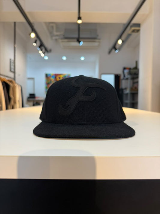 FAKE AS FLOWERS/Fraves Cap Velcro