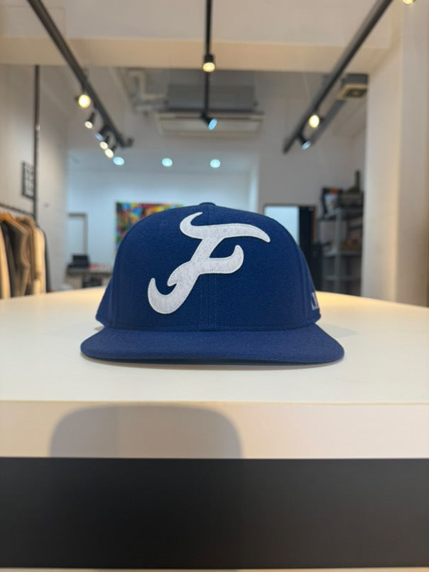 FAKE AS FLOWERS/Fraves Cap Velcro
