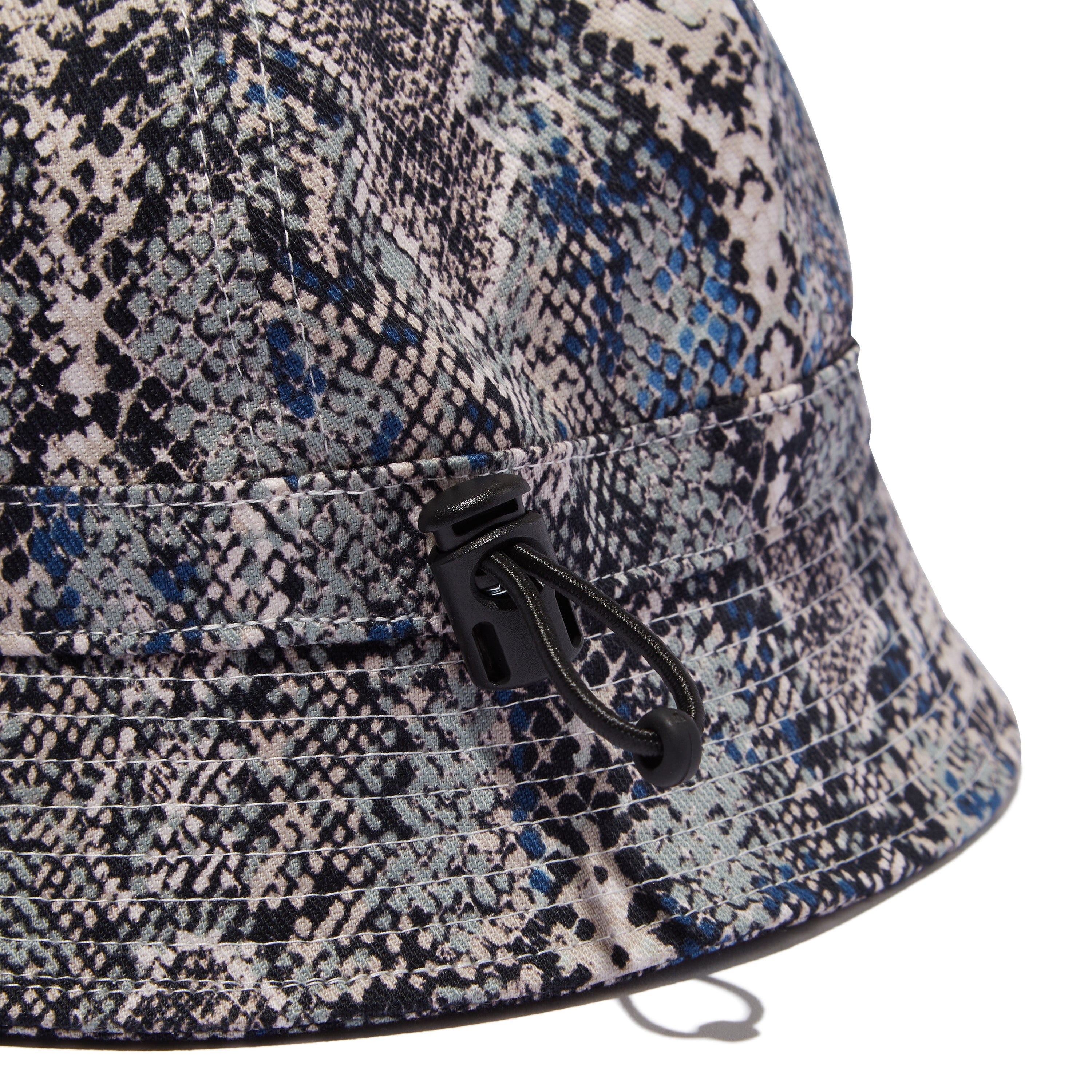 取引Diaspora skateboards Contrast Bell Hat 帽子