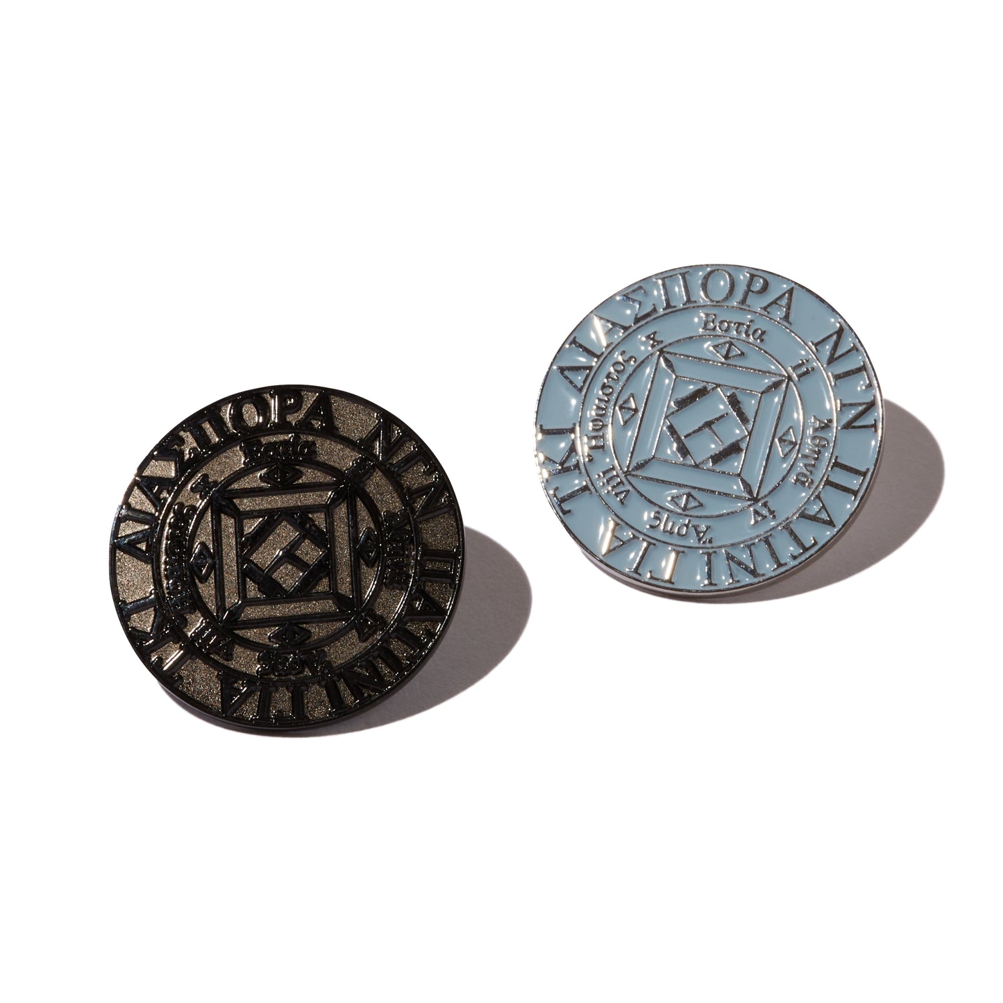 Magic Circle Pins(Black)/ DIASPORA SKATEBOARDS(ディアスポラスケートボーズ)