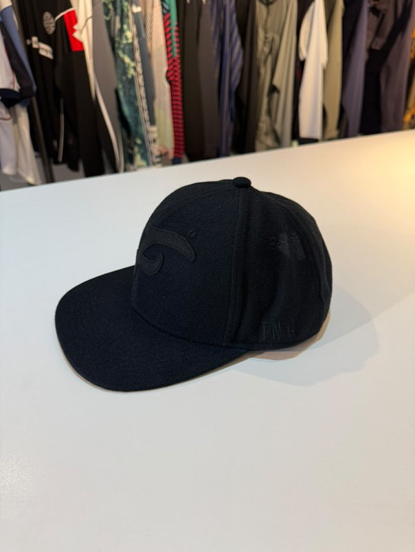 FAKE AS FLOWERS/Fraves Cap Velcro