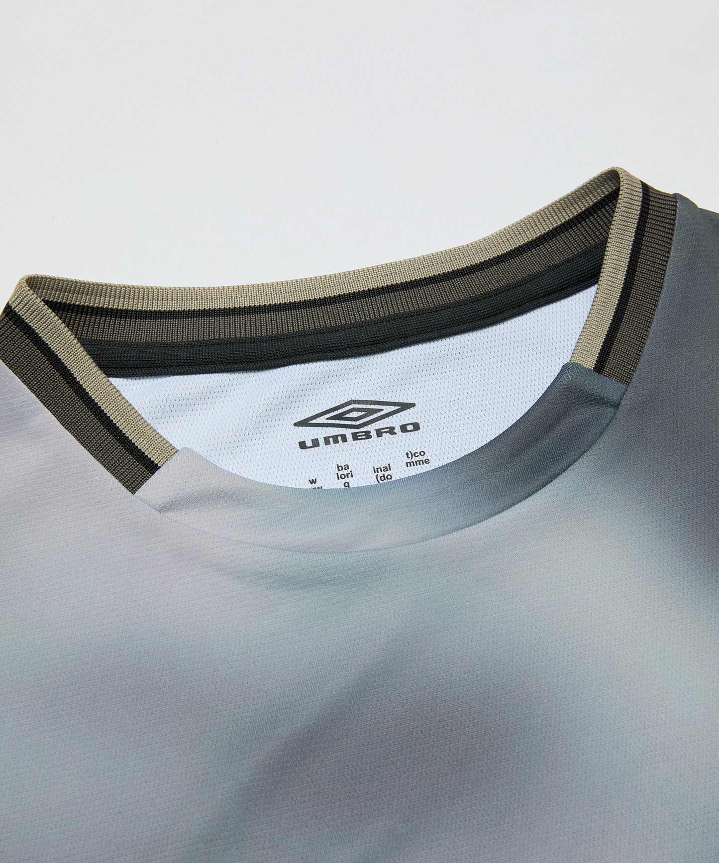 BAL/UMBRO LS SOCCER JERSEY