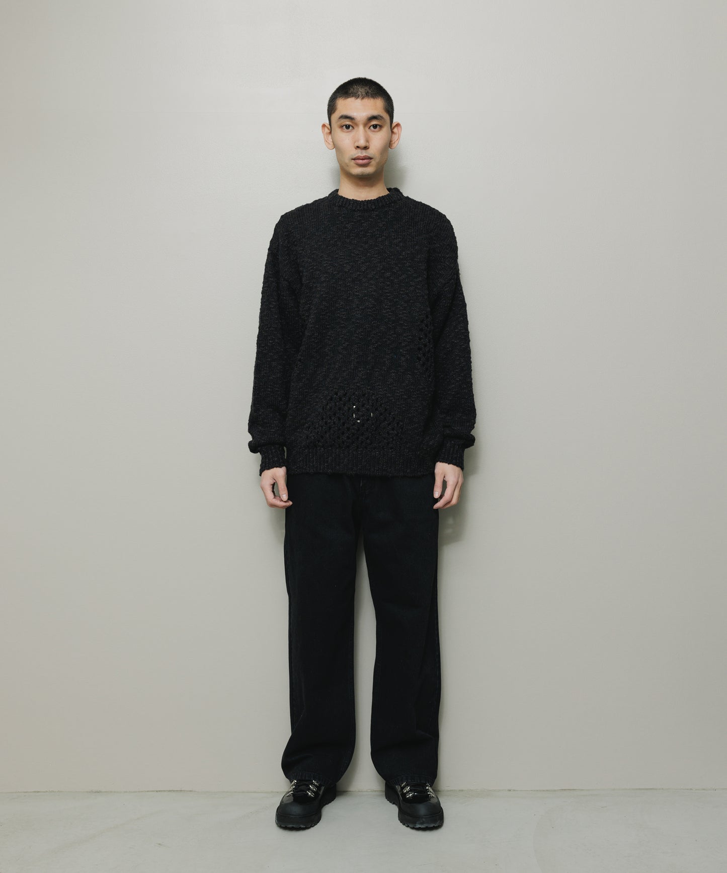 BAL/VENTILATION CREWNECK SWEATER