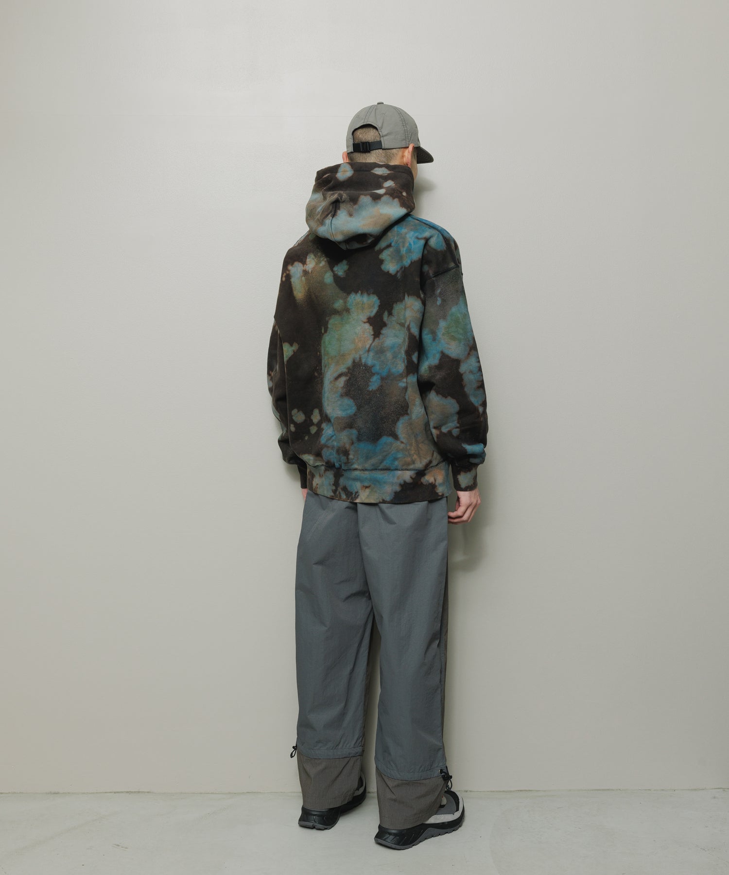 BAL/PIGMENT NYLON TRACK PANT – Re'verth ONLINE SHOP