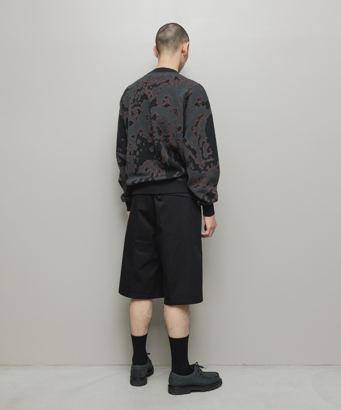 BAL/JACQUARD PATTERN CREWNECK SWEATER