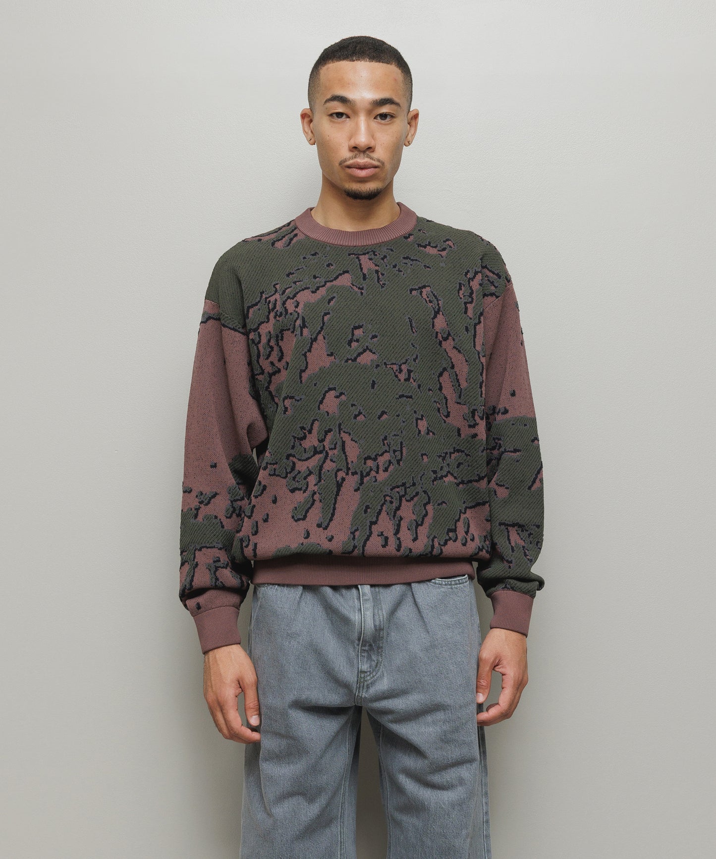 BAL/JACQUARD PATTERN CREWNECK SWEATER