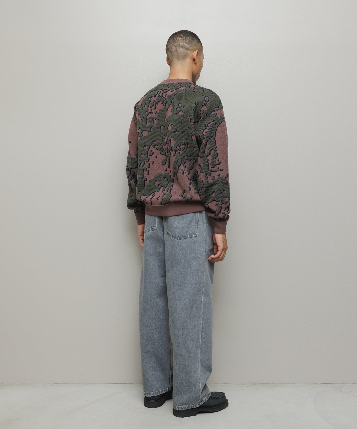 BAL/JACQUARD PATTERN CREWNECK SWEATER