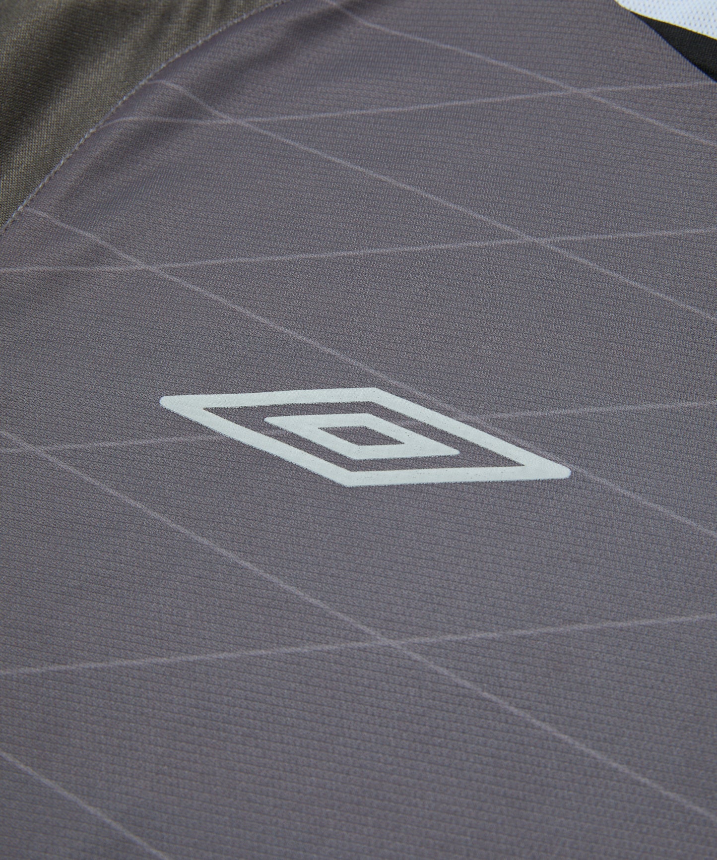 BAL/UMBRO LS SOCCER JERSEY