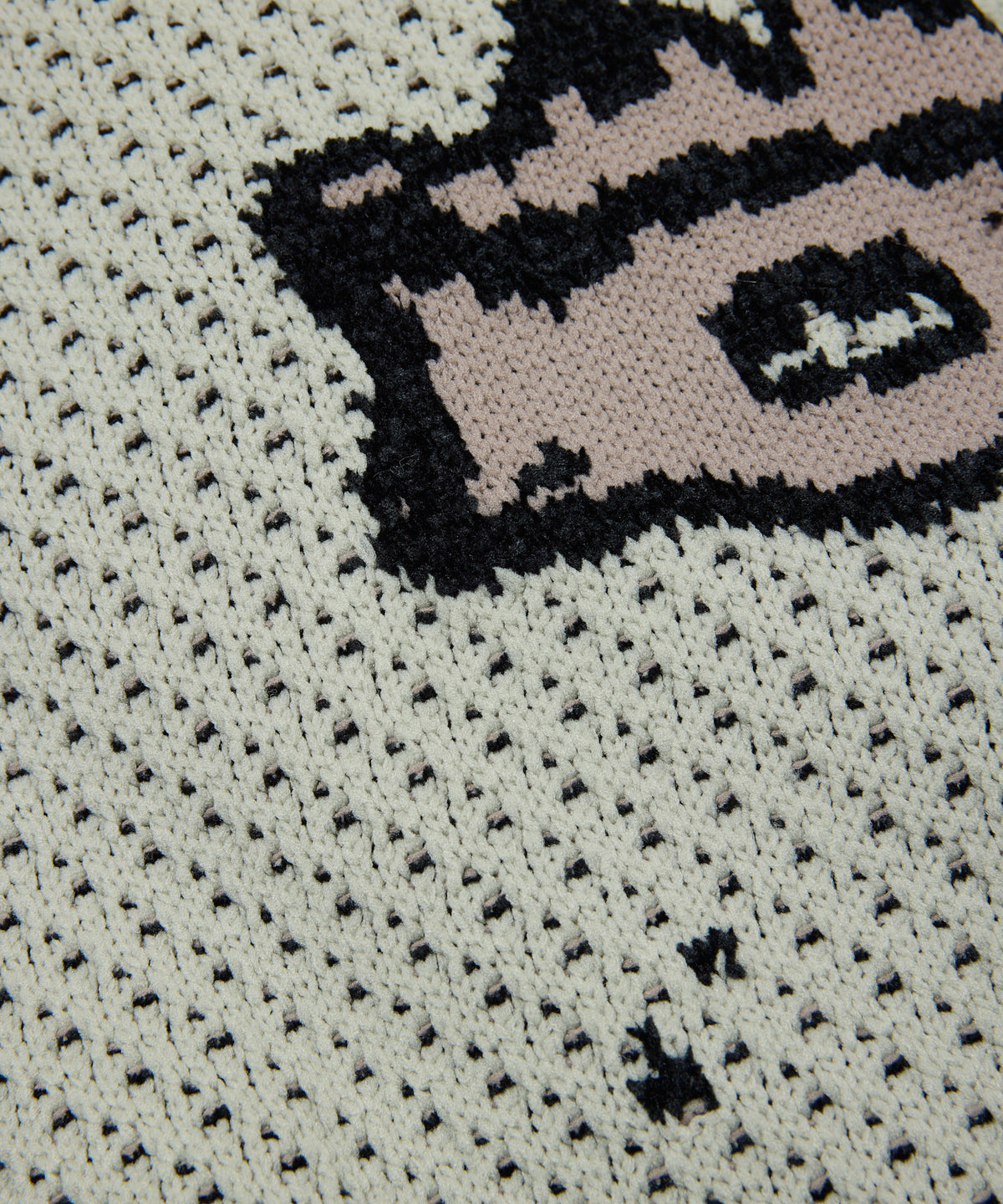 BAL/JACQUARD PATTERN CREWNECK SWEATER