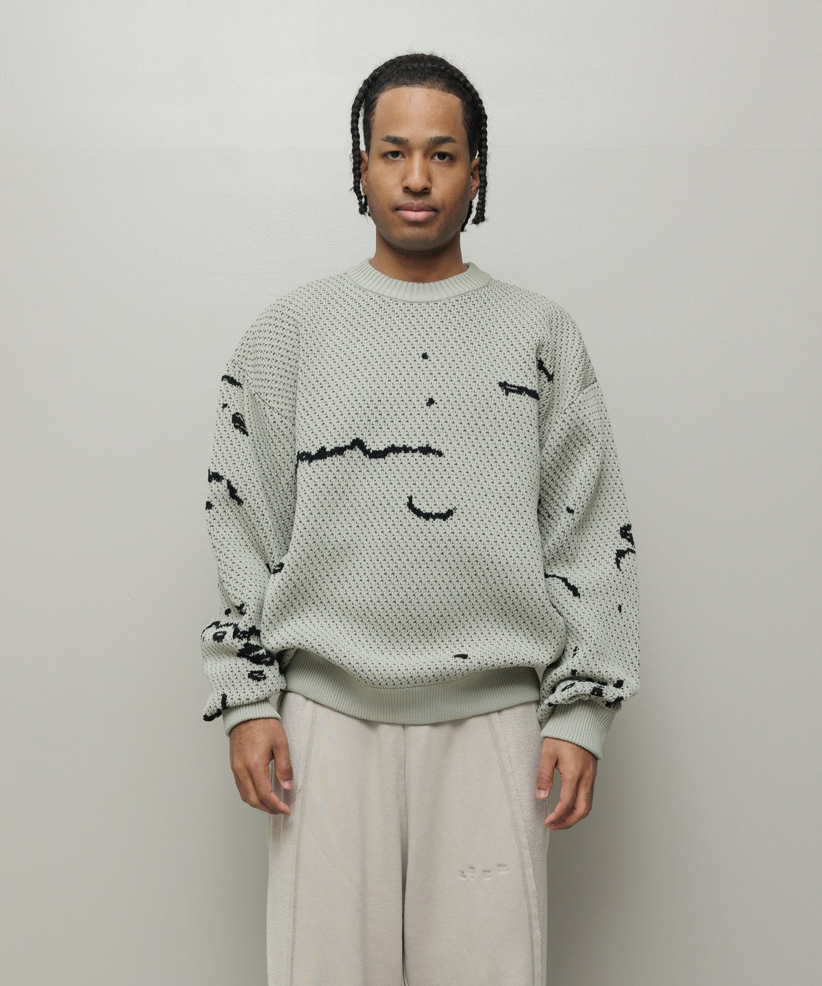 BAL/JACQUARD PATTERN CREWNECK SWEATER