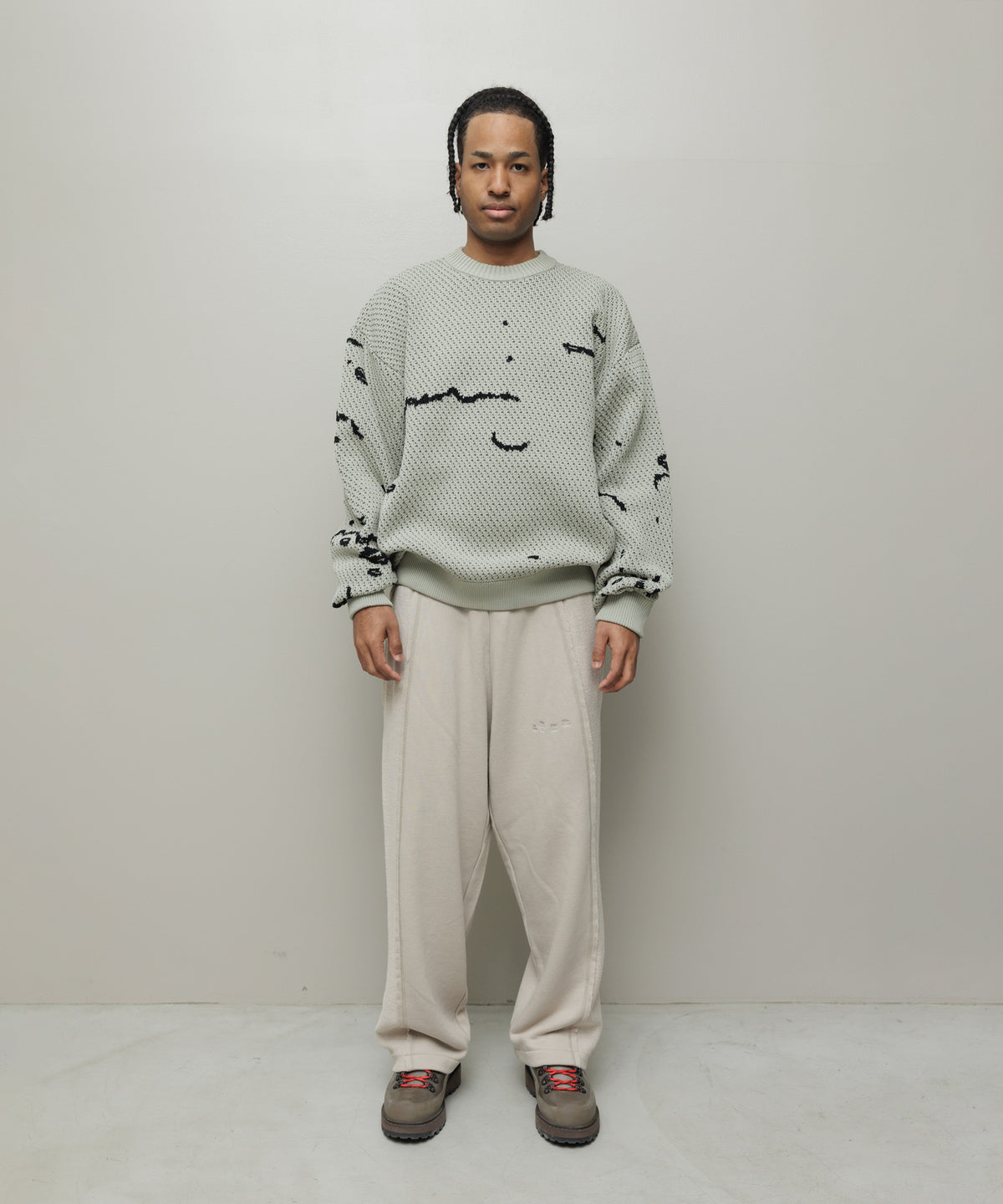 BAL/JACQUARD PATTERN CREWNECK SWEATER