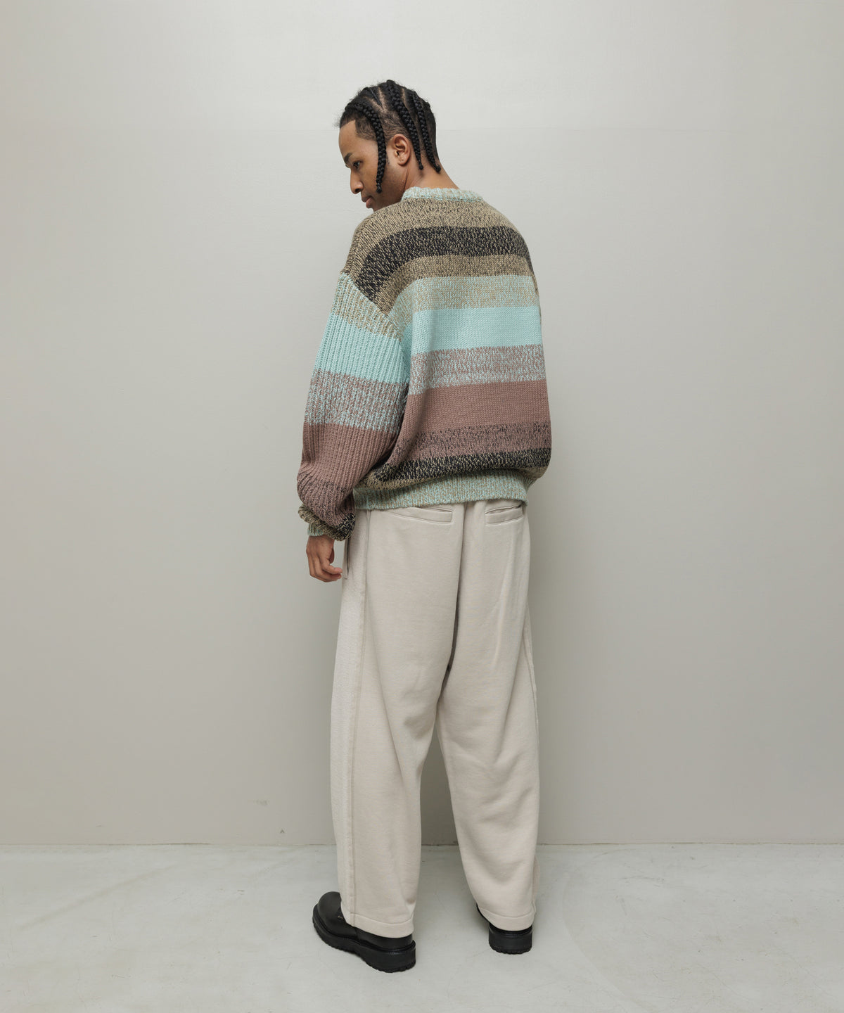BAL/GRADATION STRIPE CREWNECK SWEATER