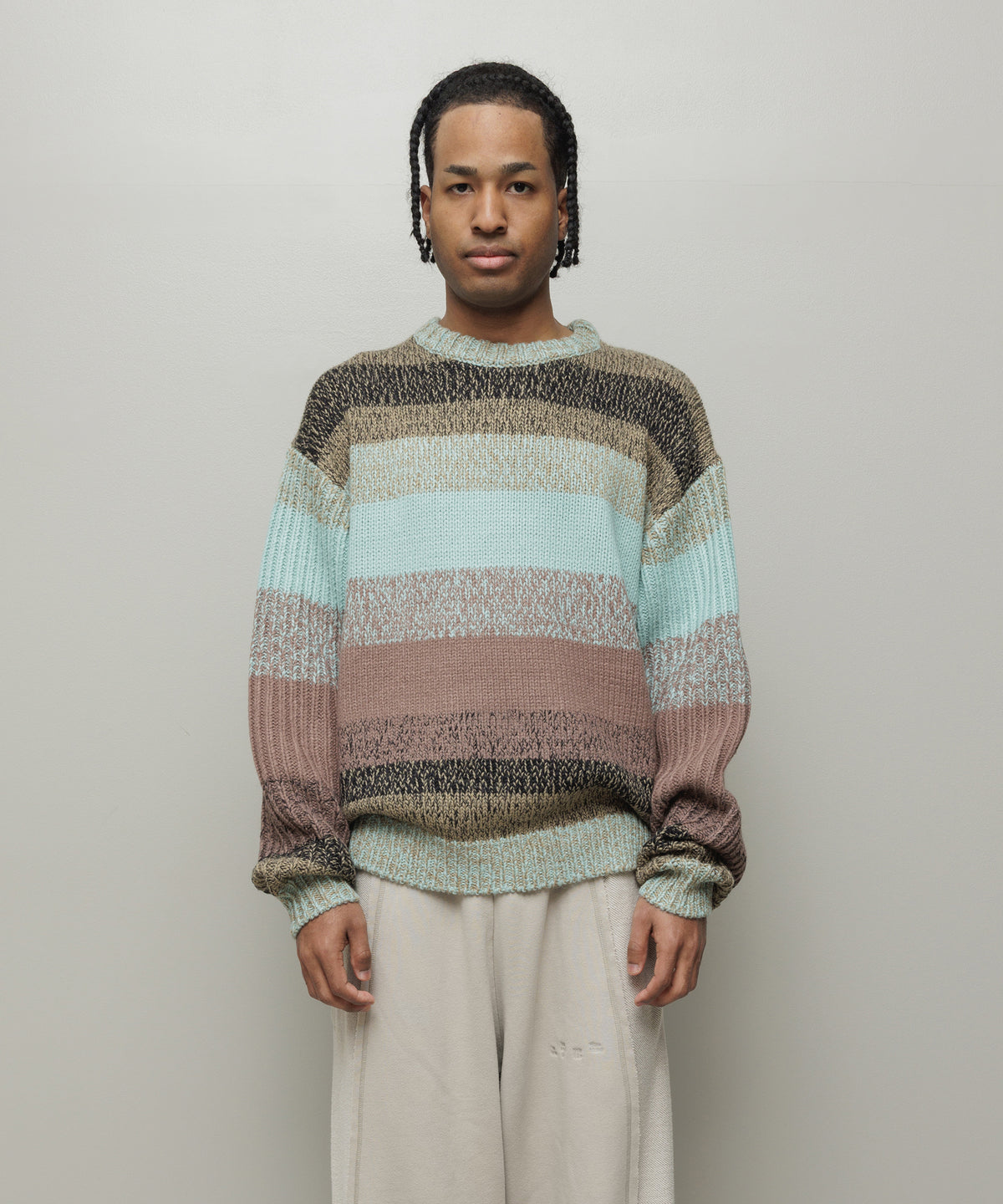 BAL/GRADATION STRIPE CREWNECK SWEATER