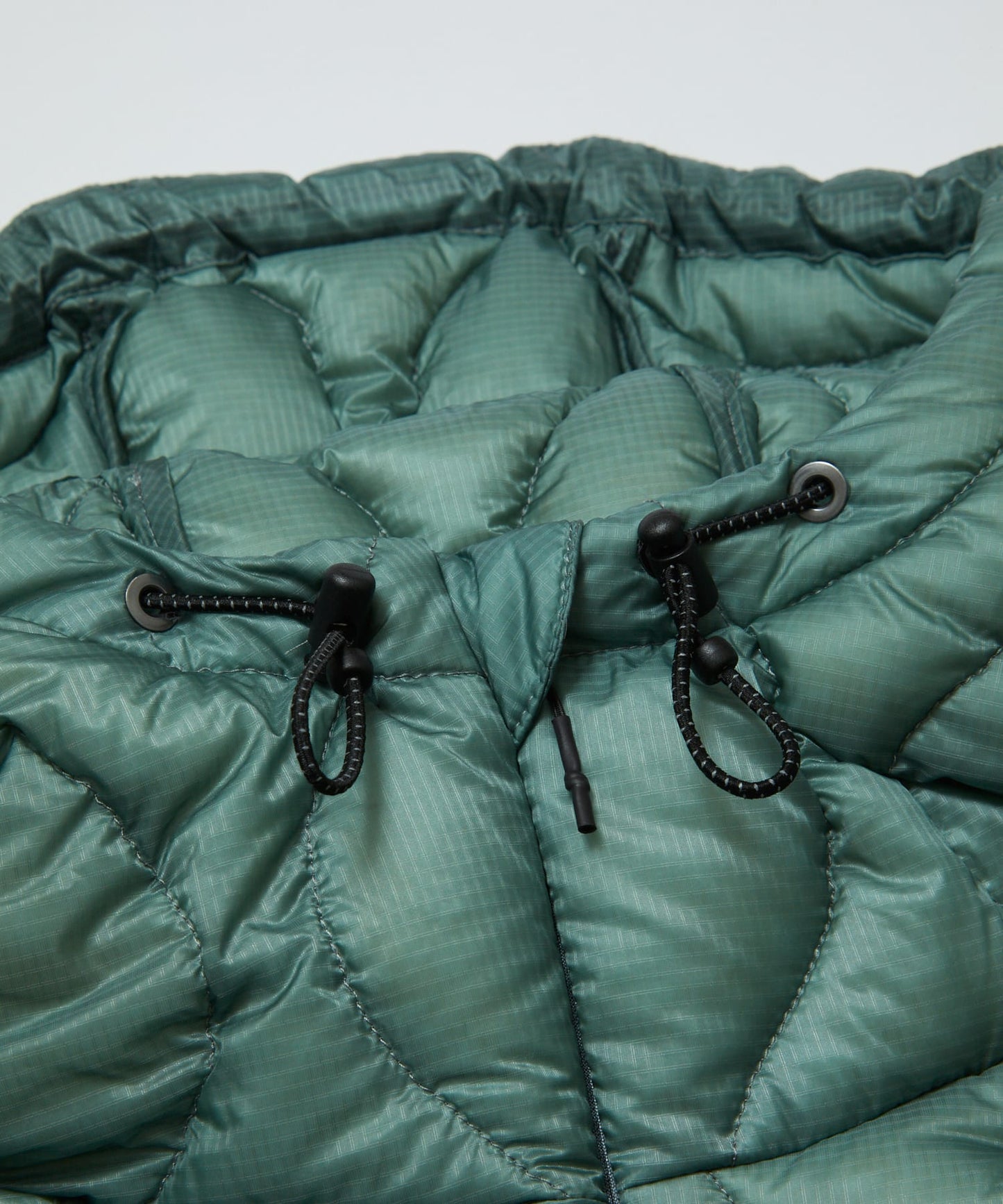 BAL / TAION REMOVABLE SLEEVE DOWN JACKET (DARK MINT)