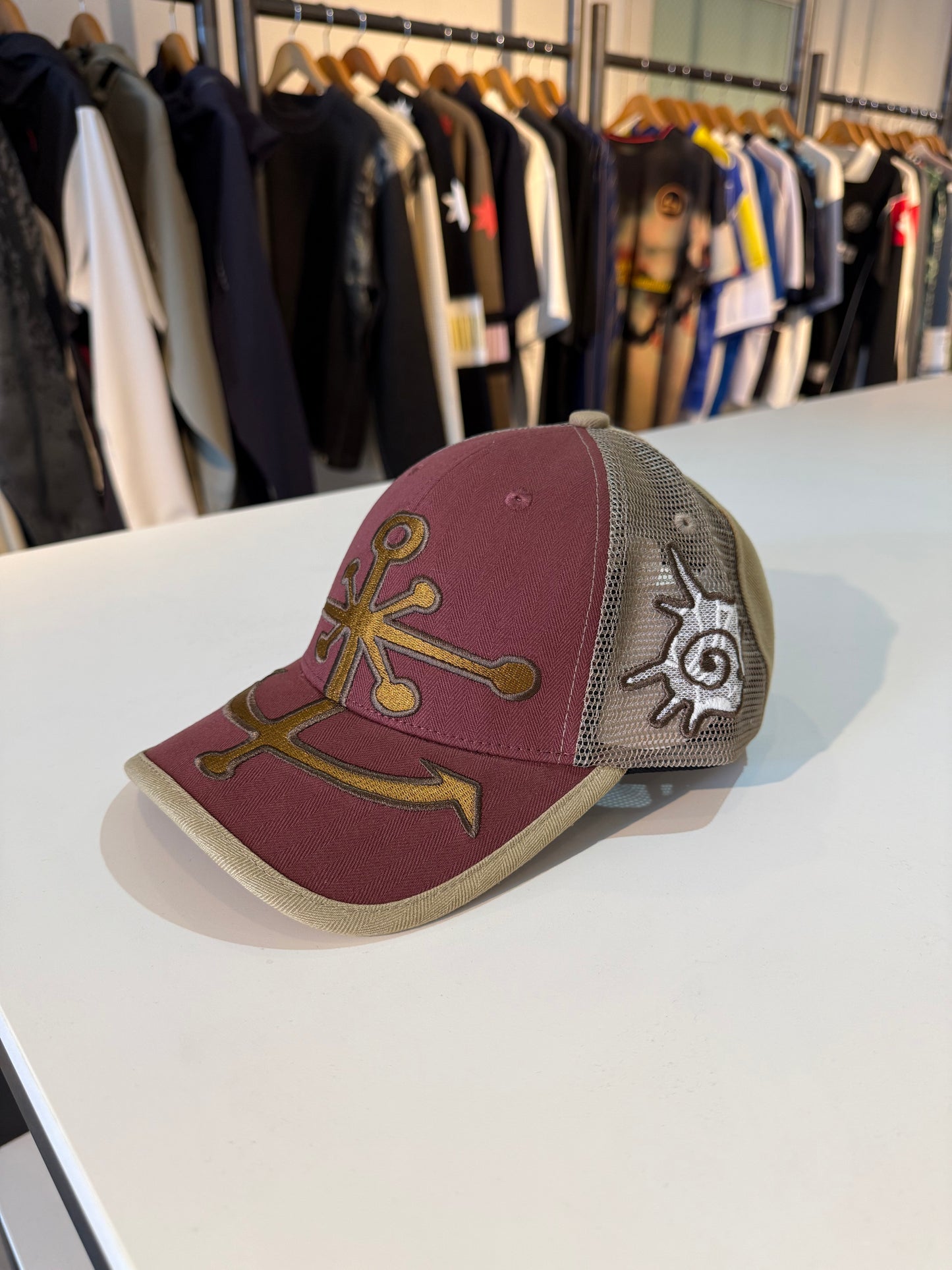 FAKE AS FLOWERS/Anchor Cap