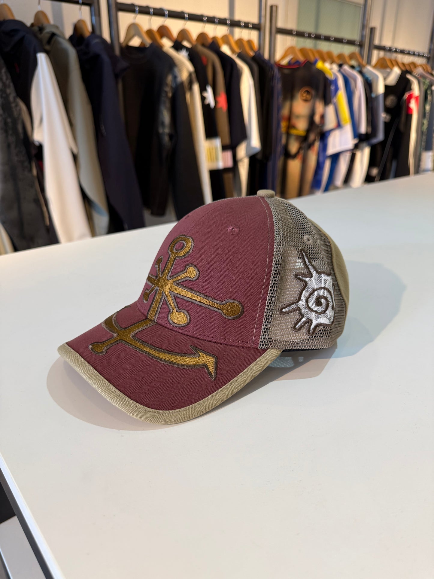 FAKE AS FLOWERS/Anchor Cap