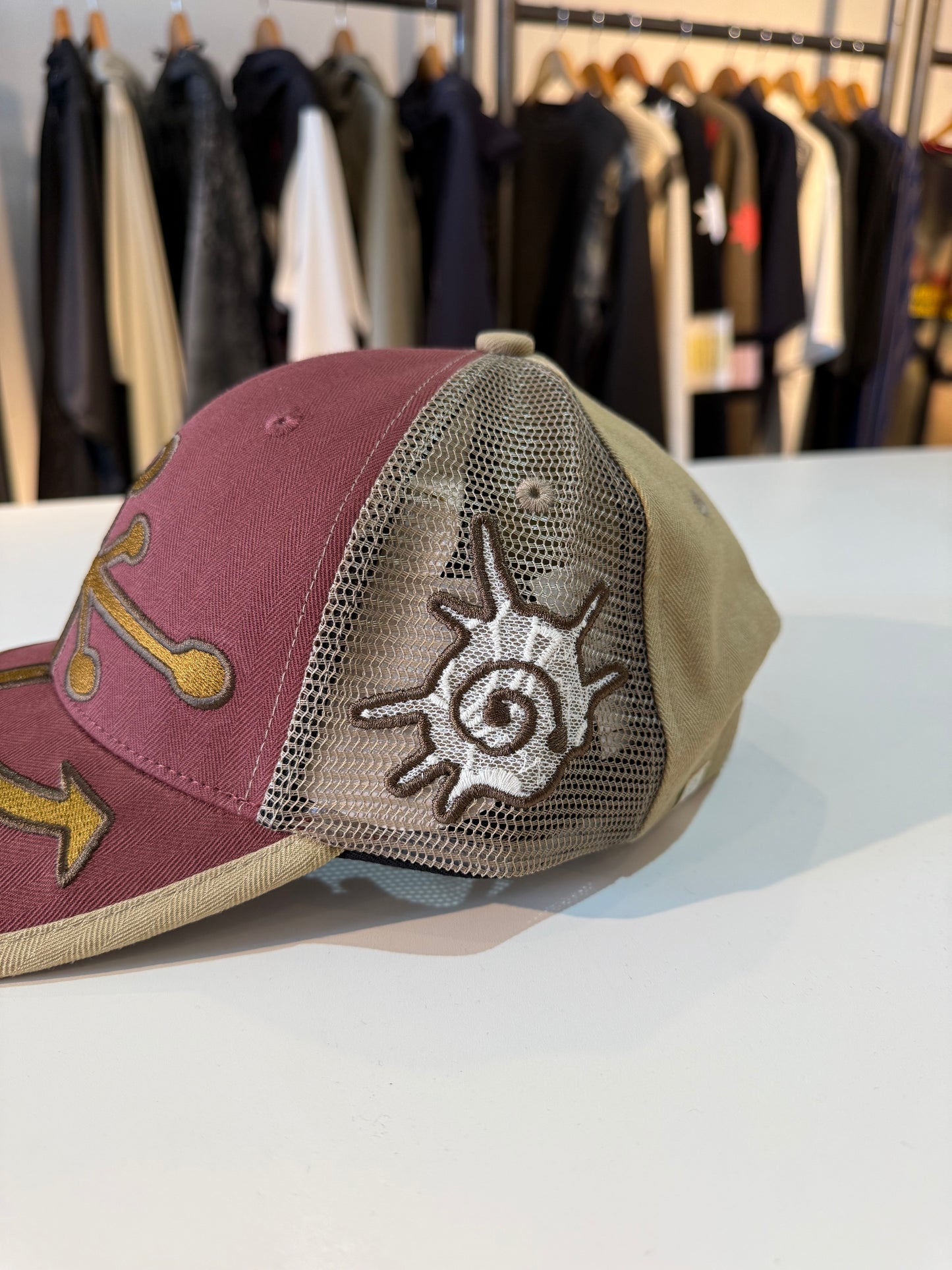 FAKE AS FLOWERS/Anchor Cap