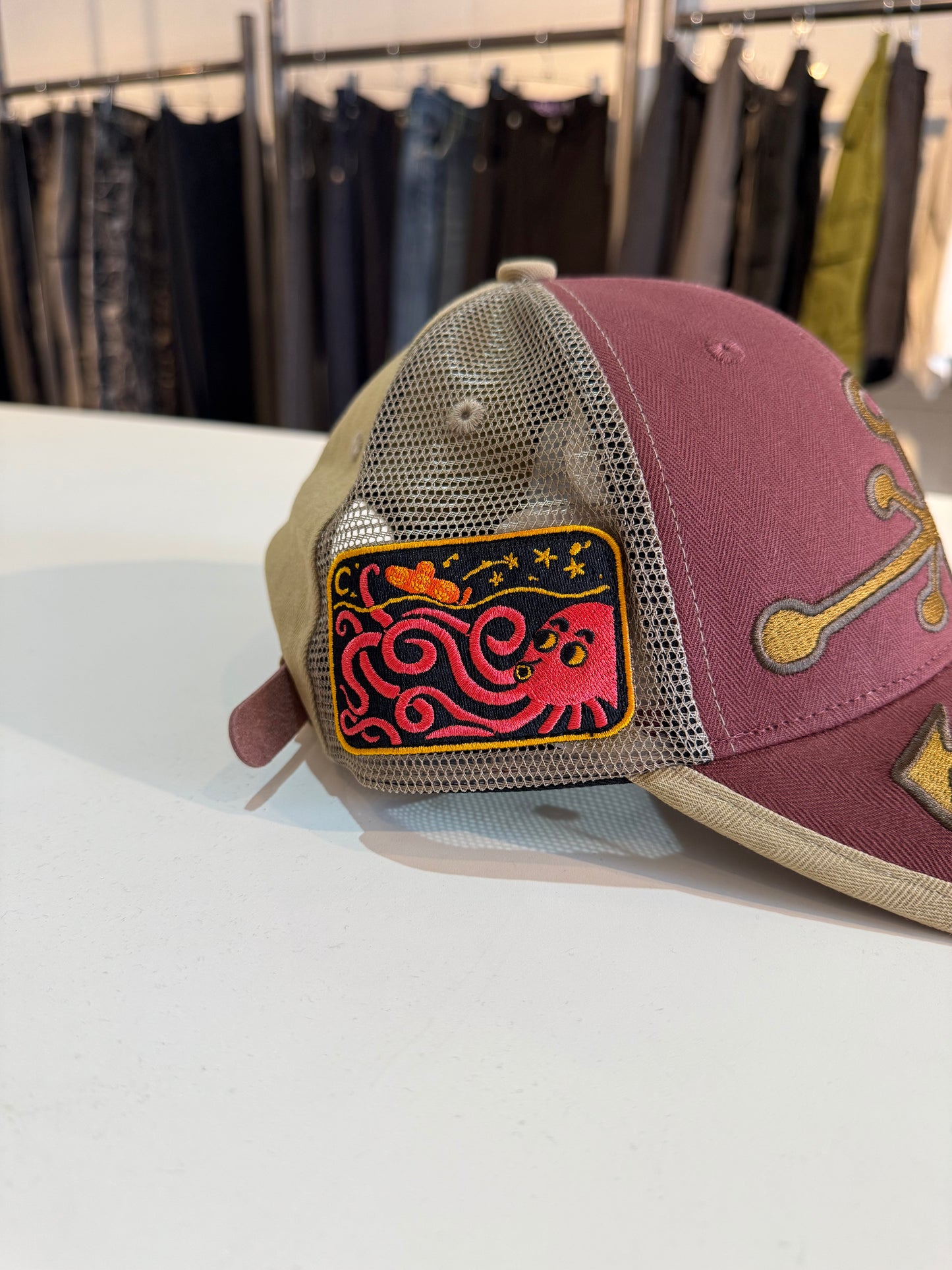 FAKE AS FLOWERS/Anchor Cap