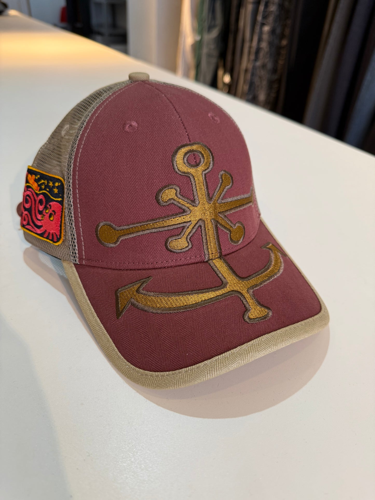 FAKE AS FLOWERS/Anchor Cap