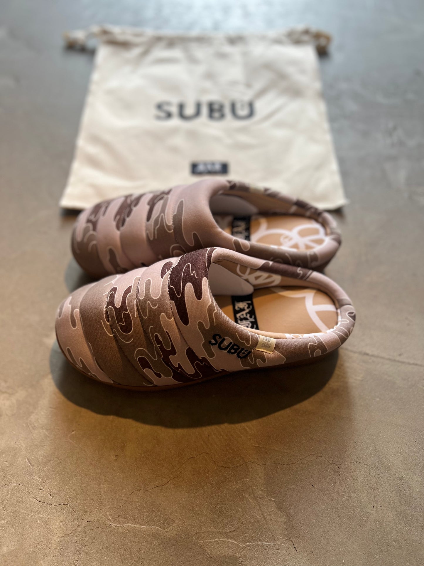 FAKE AS FLOWERS/SUBU WIK CAMO(SAND)