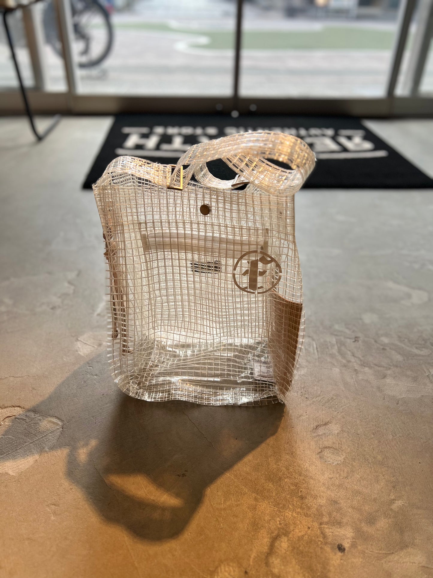 FAKE AS FLOWERS/PROTOTYPE 002 Clear