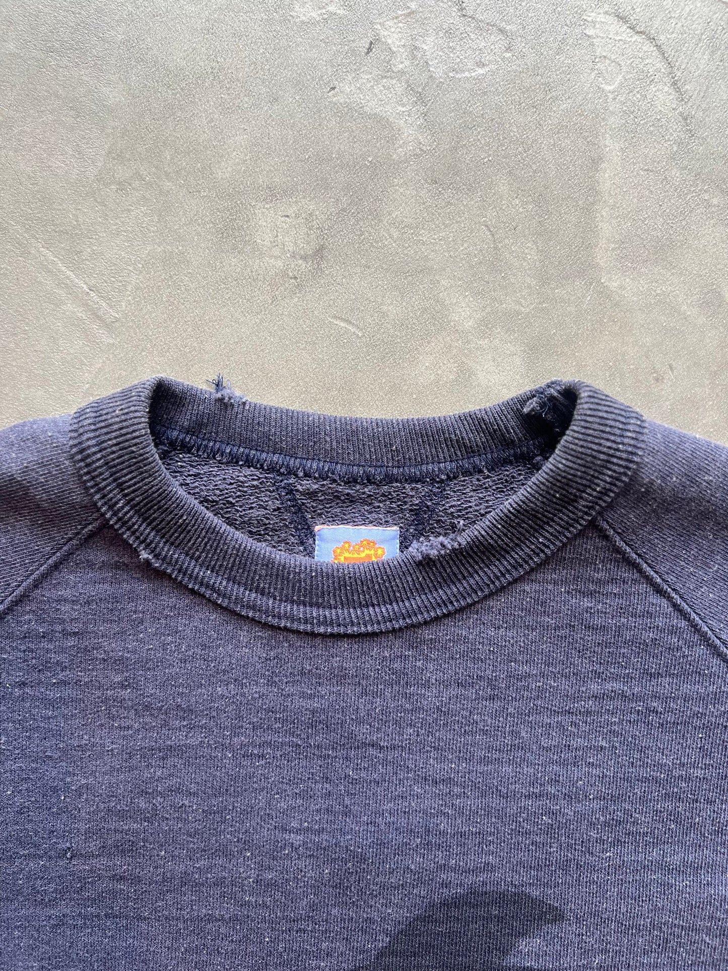 FAKE AS FLOWERS/Fabio Crewneck Sweat