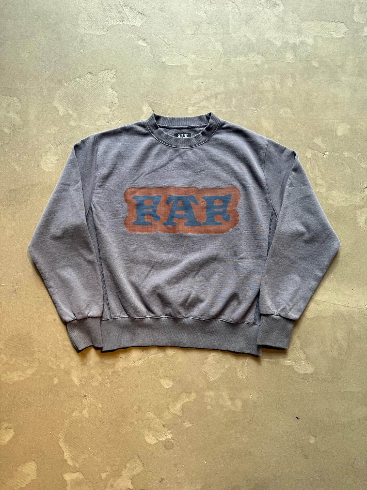 FAKE AS FLOWERS/Cracked Commercial Logo Crewneck Sweat
