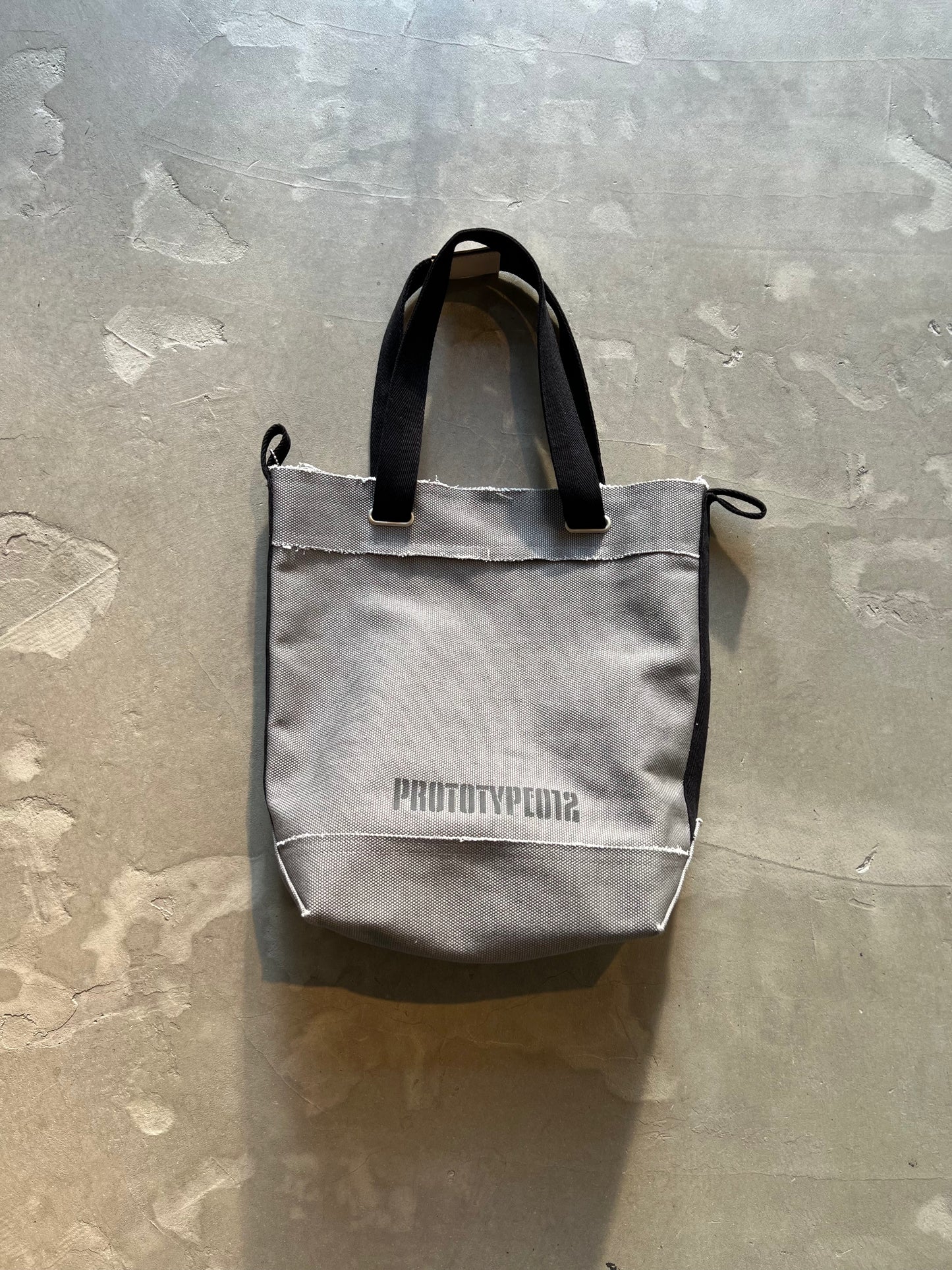 FAKE AS FLOWERS/PROTOTYPE 012