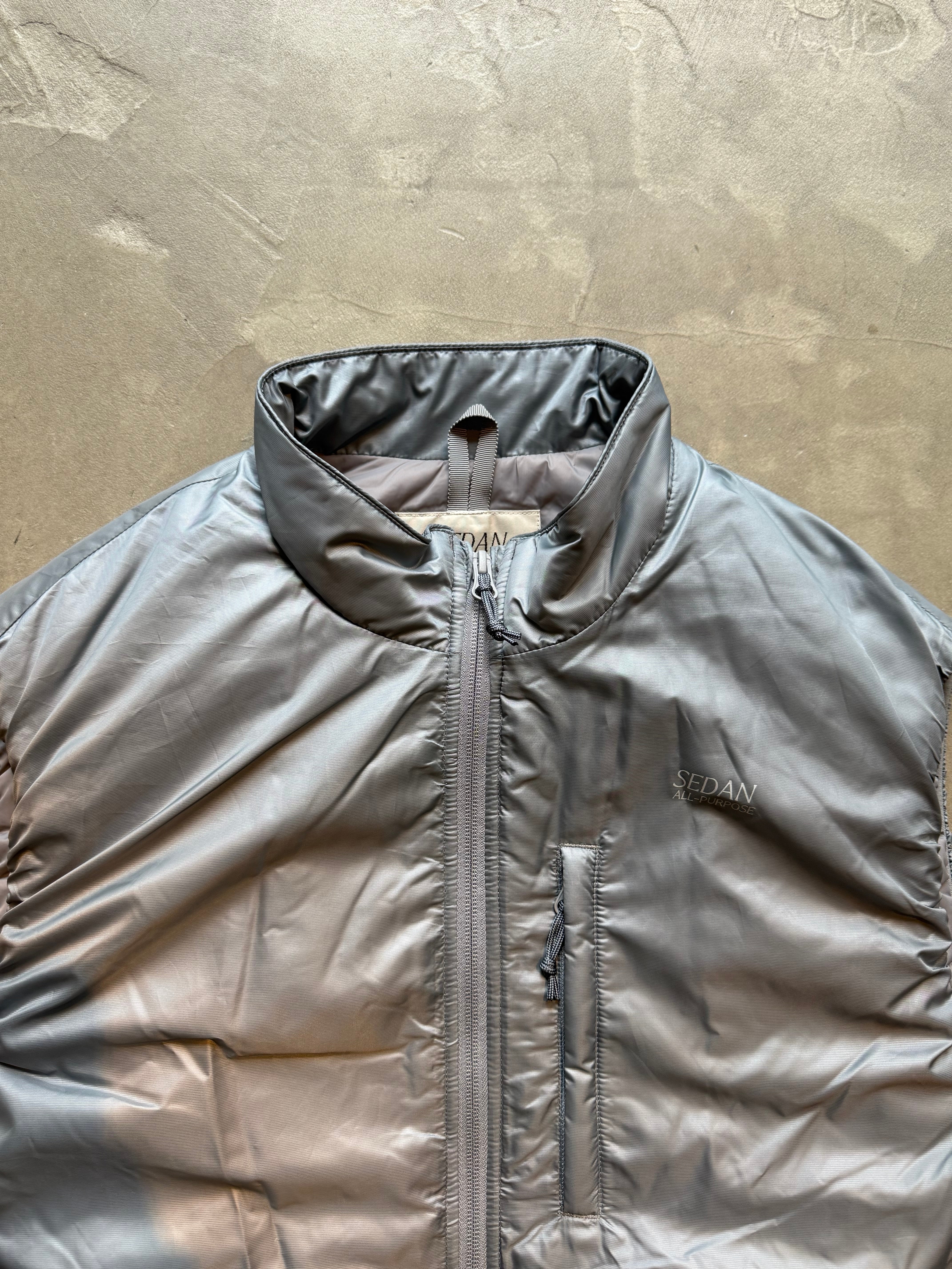 SEDAN ALL-PURPOSE/PACKABLE PUFF VEST – Re'verth ONLINE SHOP