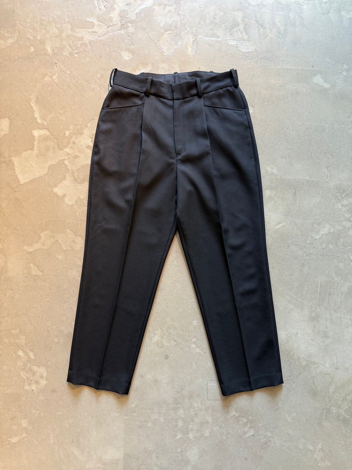 VAINL ARCHIVE/Calf-F