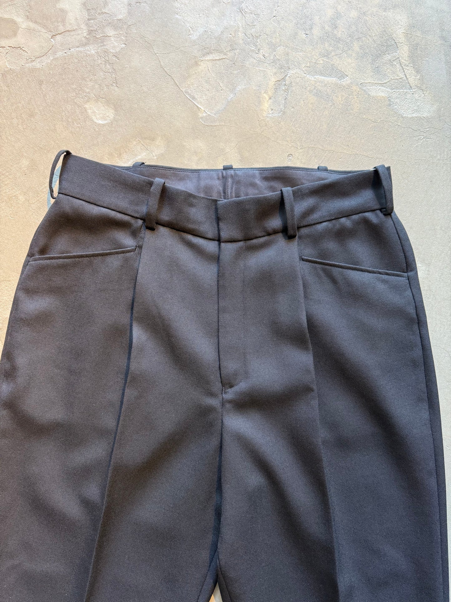 VAINL ARCHIVE/Calf-F